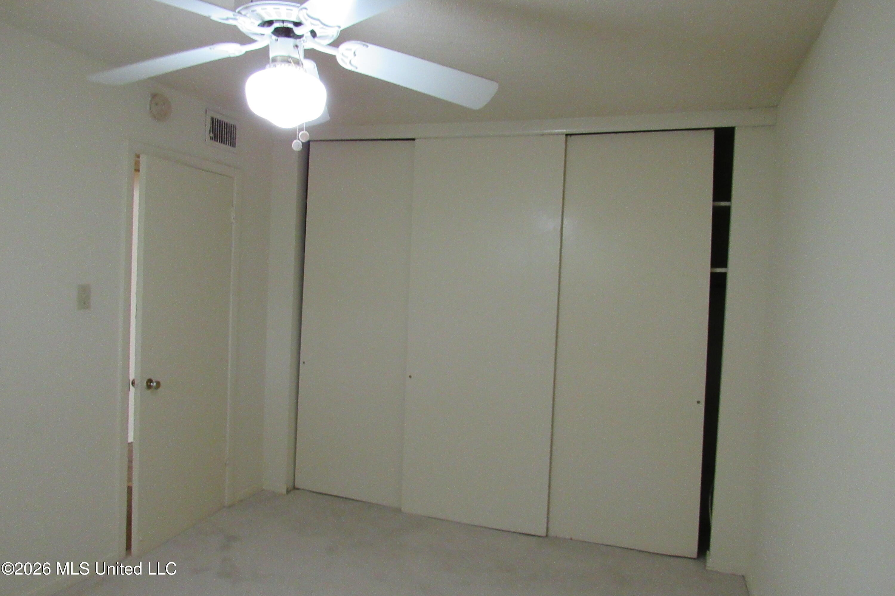 948 Bellevue Place Property Photo 12