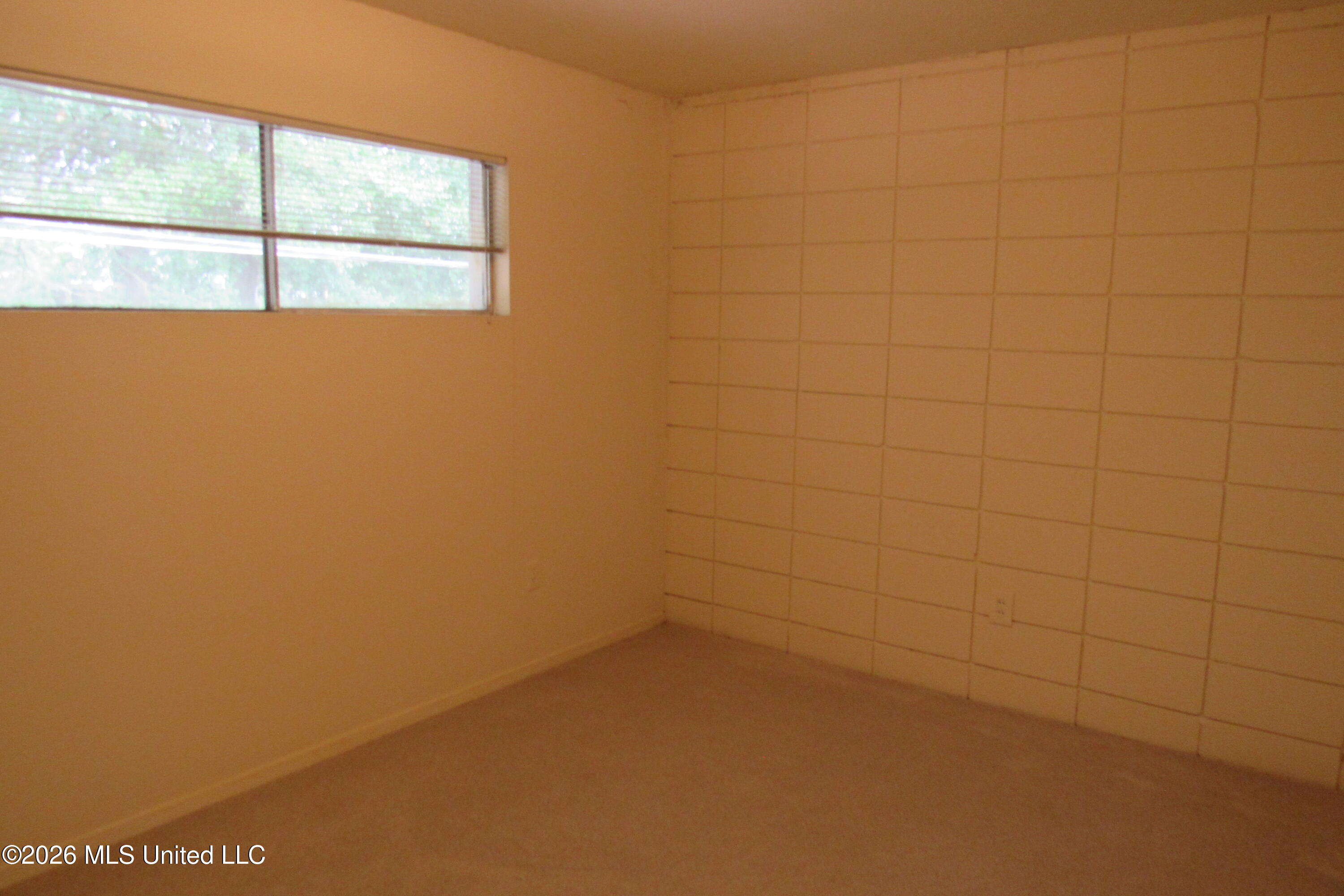948 Bellevue Place Property Photo 14
