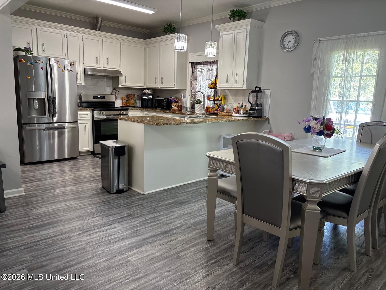 207 S Pear Orchard Road Property Photo 10
