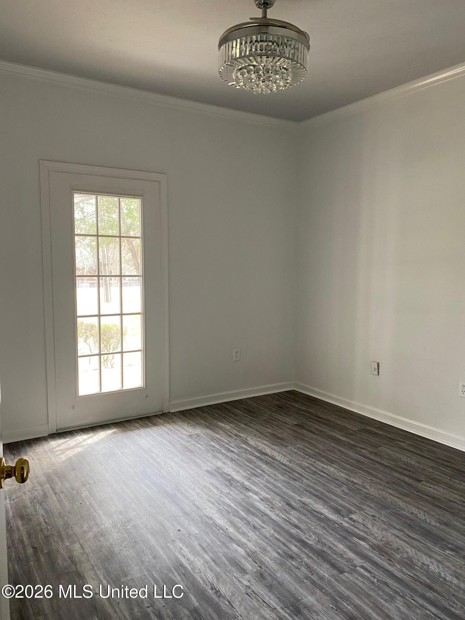207 S Pear Orchard Road Property Photo 13