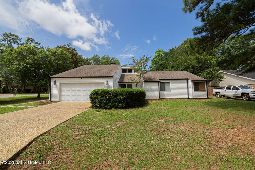 5420 E Diamondhead Drive Property Photo 1