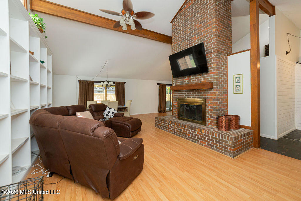 5420 E Diamondhead Drive Property Photo 12