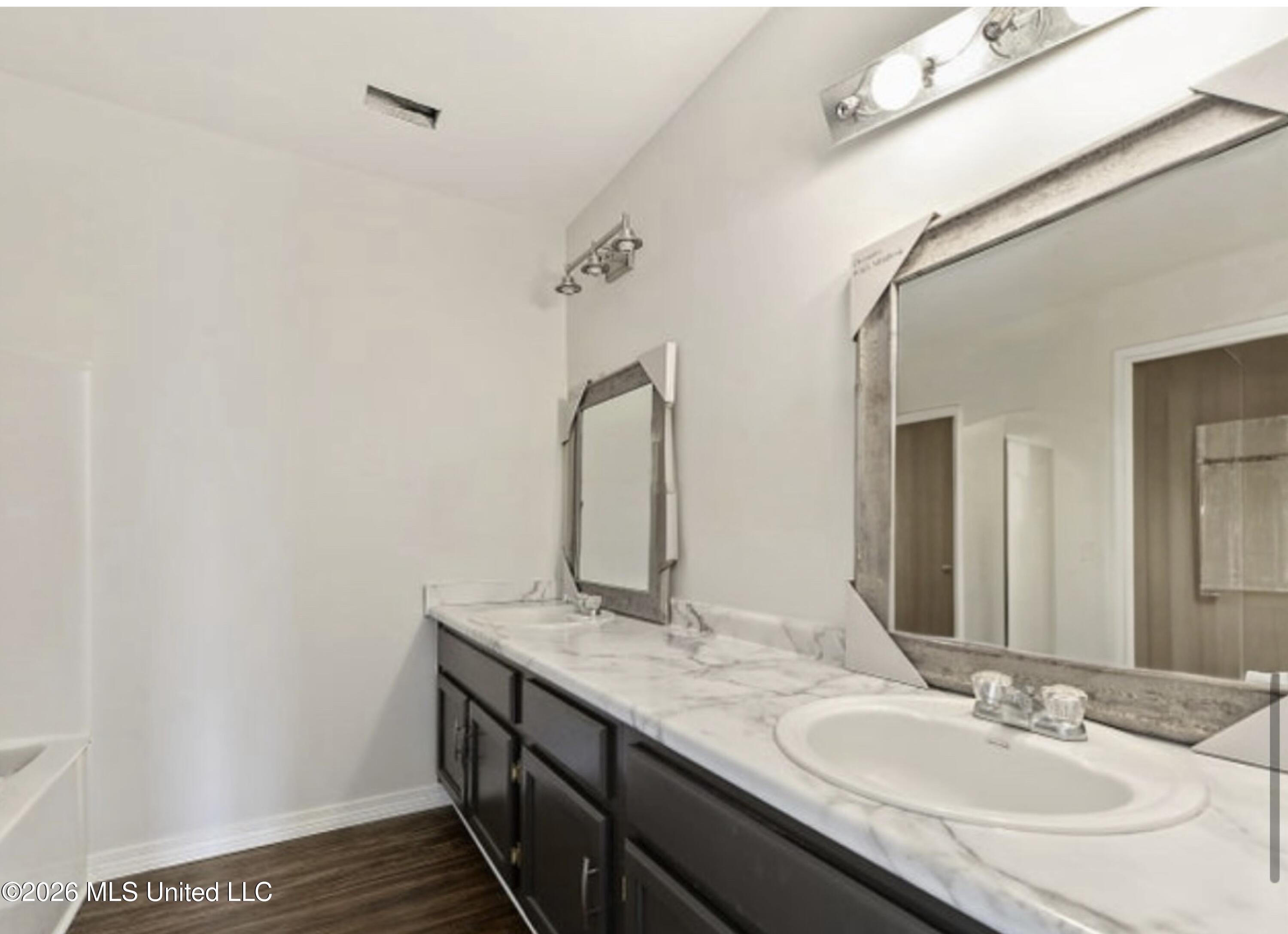 3421 N 10th Street Property Photo 7