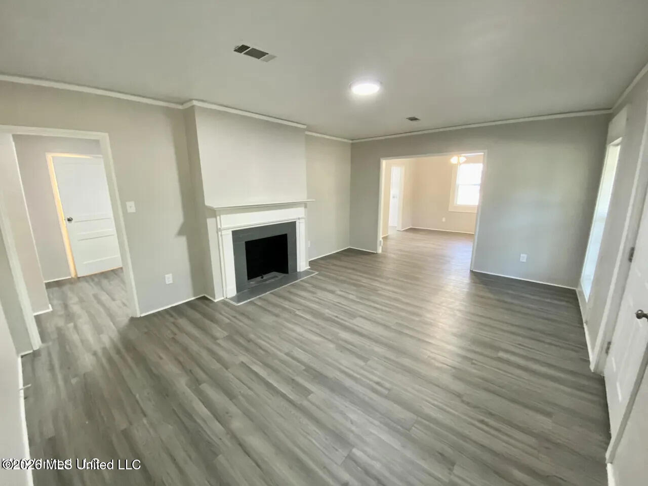 227 Broadmoor Drive Property Photo 3