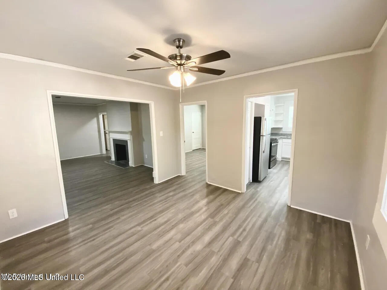 227 Broadmoor Drive Property Photo 7