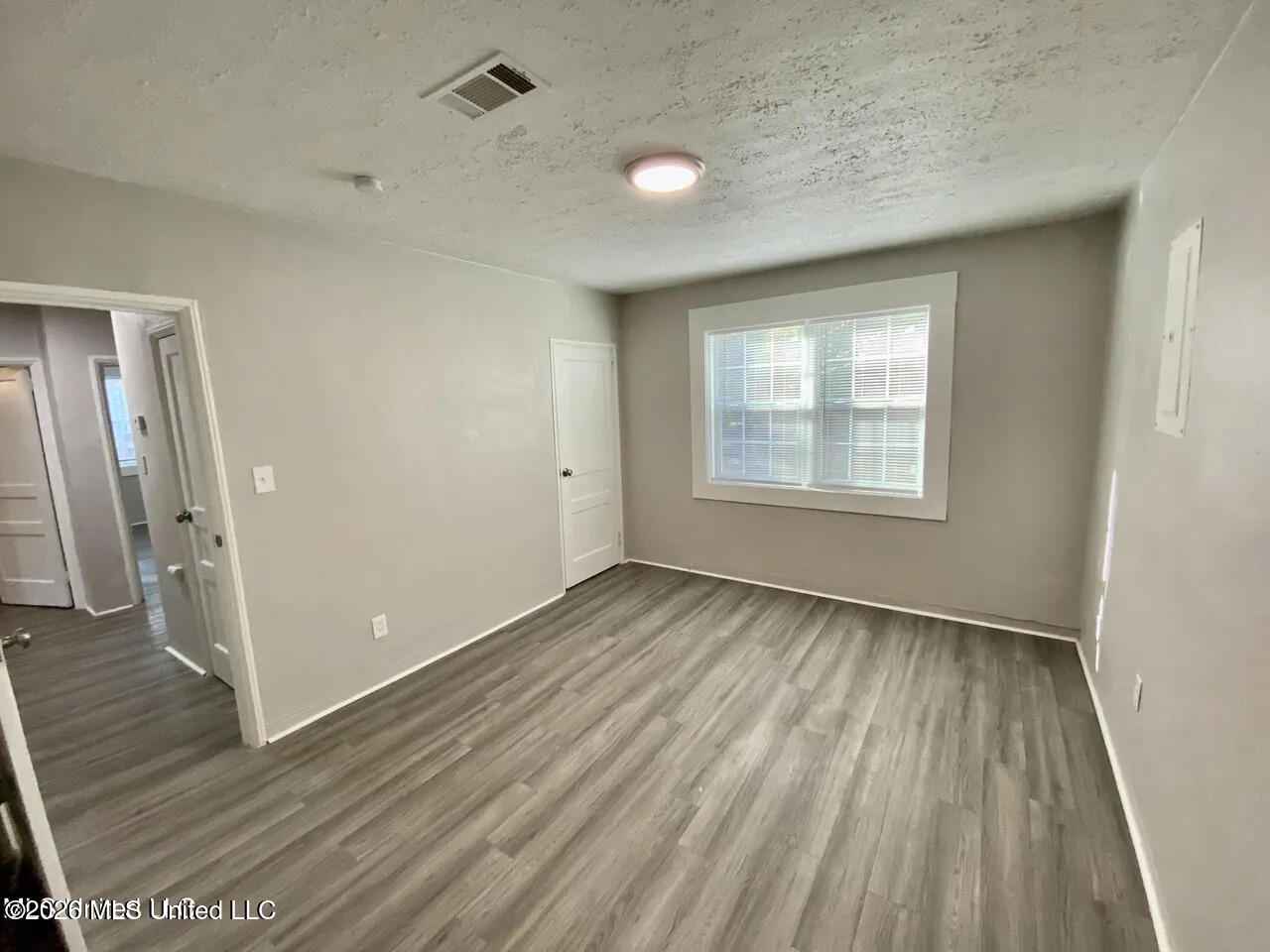 227 Broadmoor Drive Property Photo 9