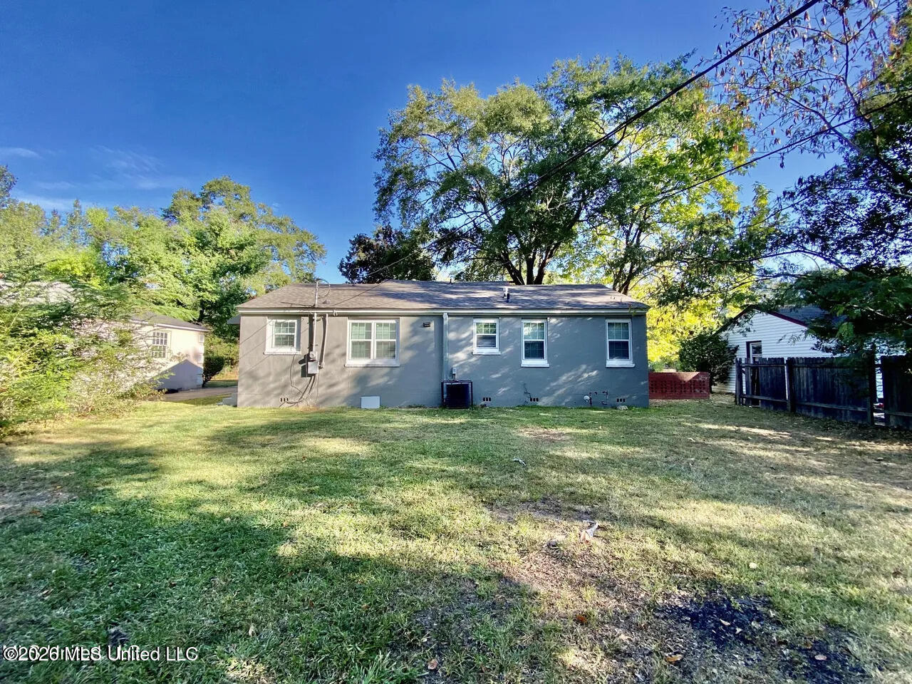 227 Broadmoor Drive Property Photo 10
