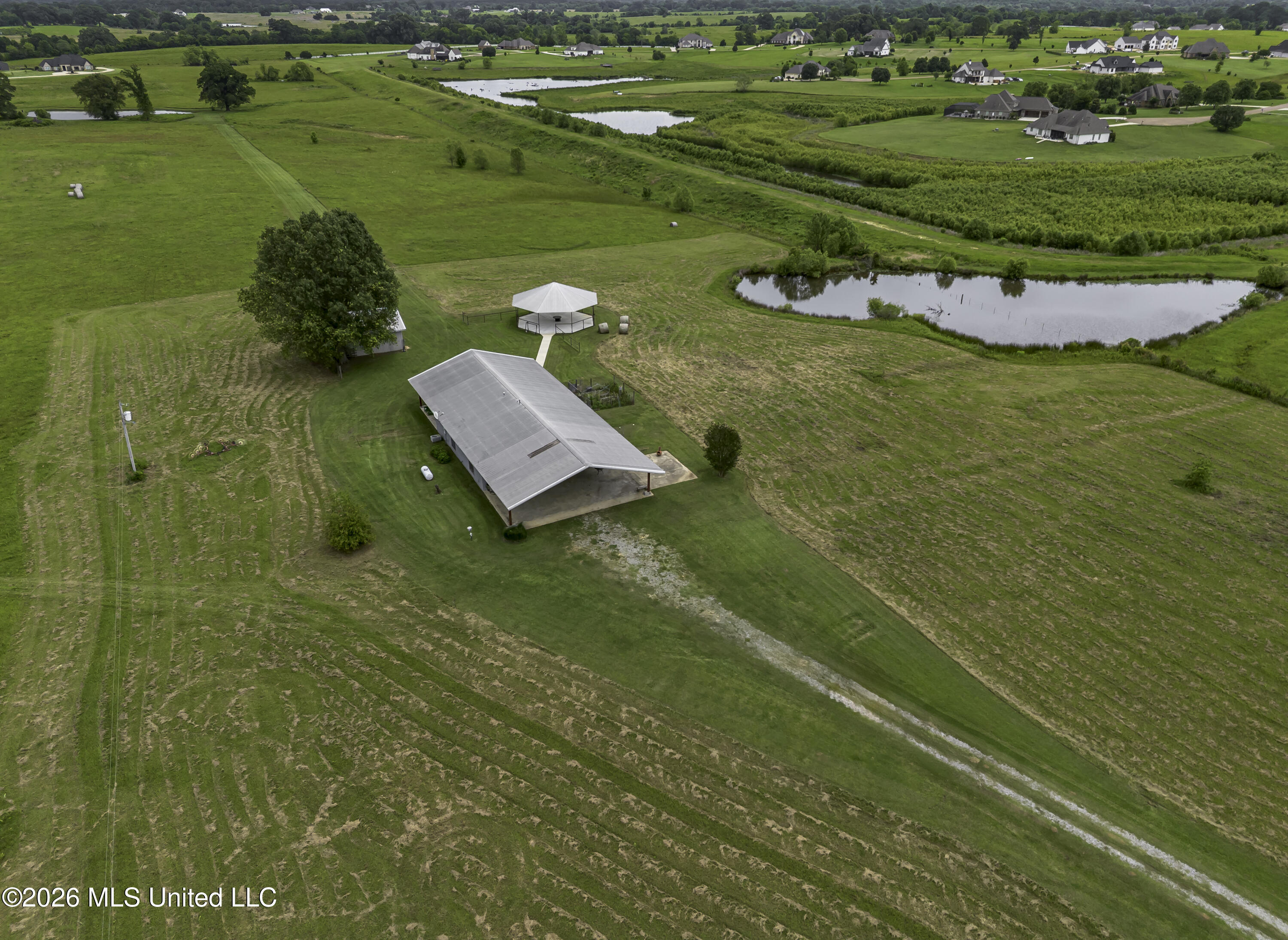 482 Cane Creek Road Property Photo 1