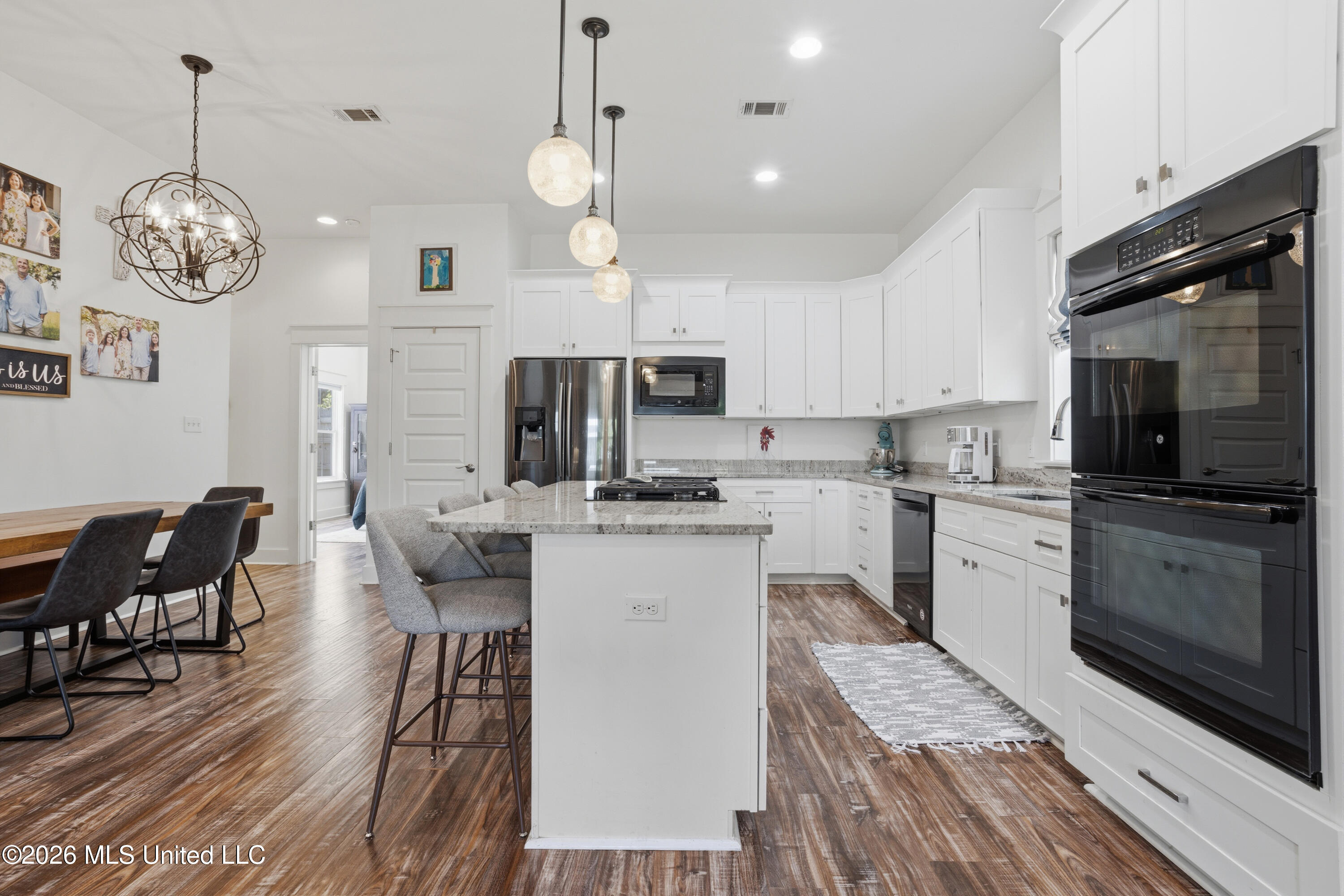 207 Dewey Avenue Property Photo 16