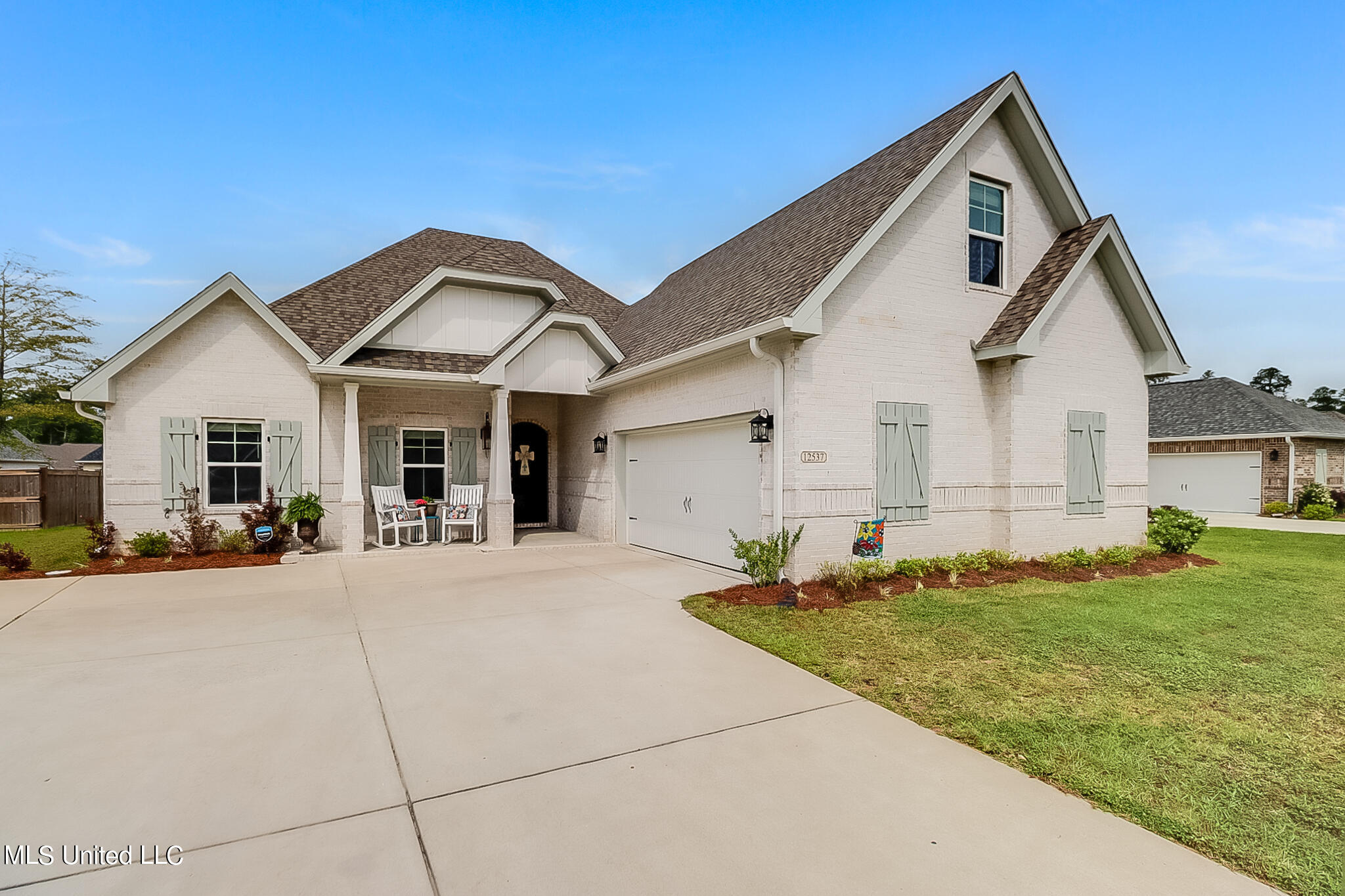 12537 Alphabet Road Property Photo 1