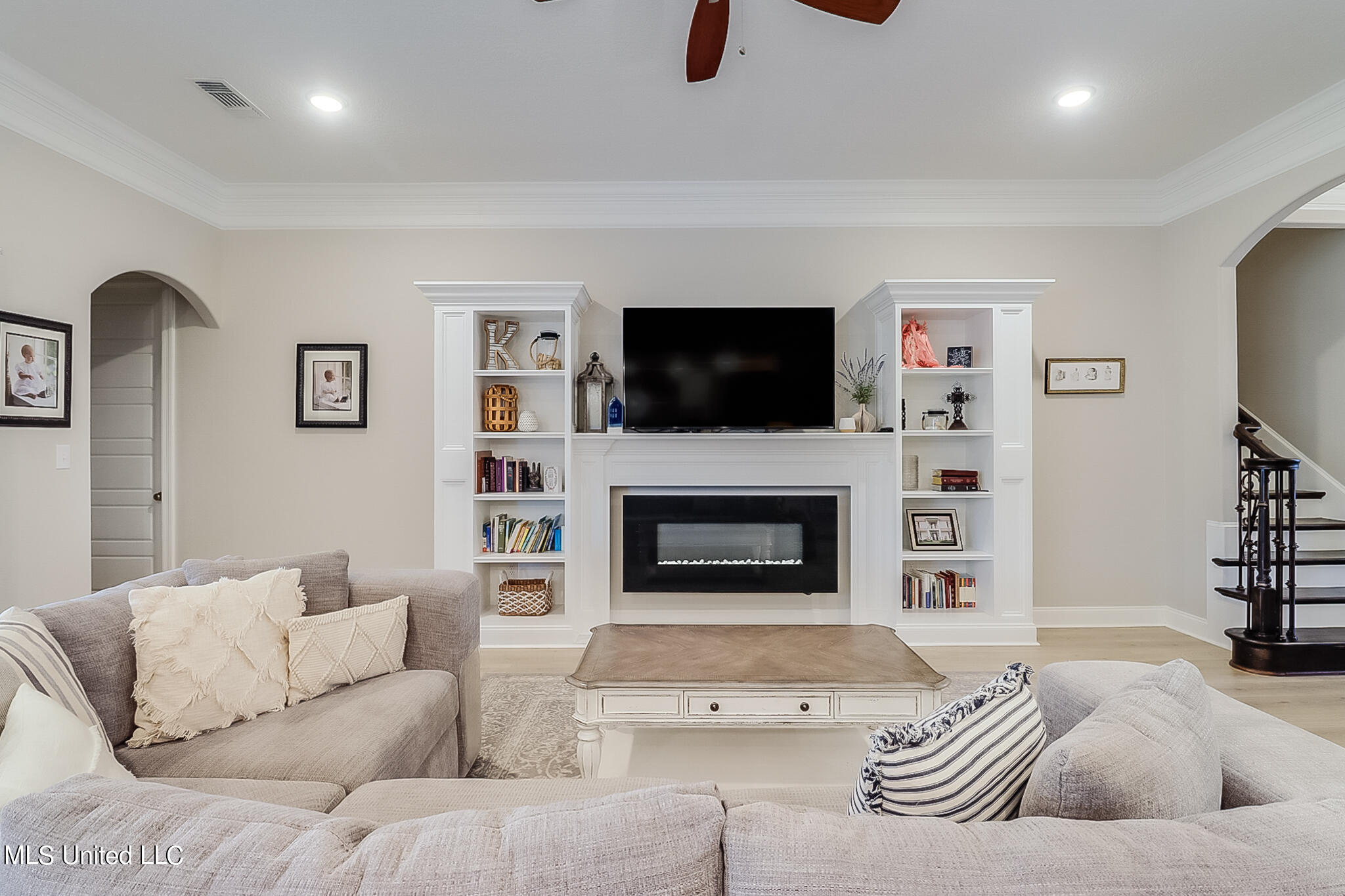12537 Alphabet Road Property Photo 3