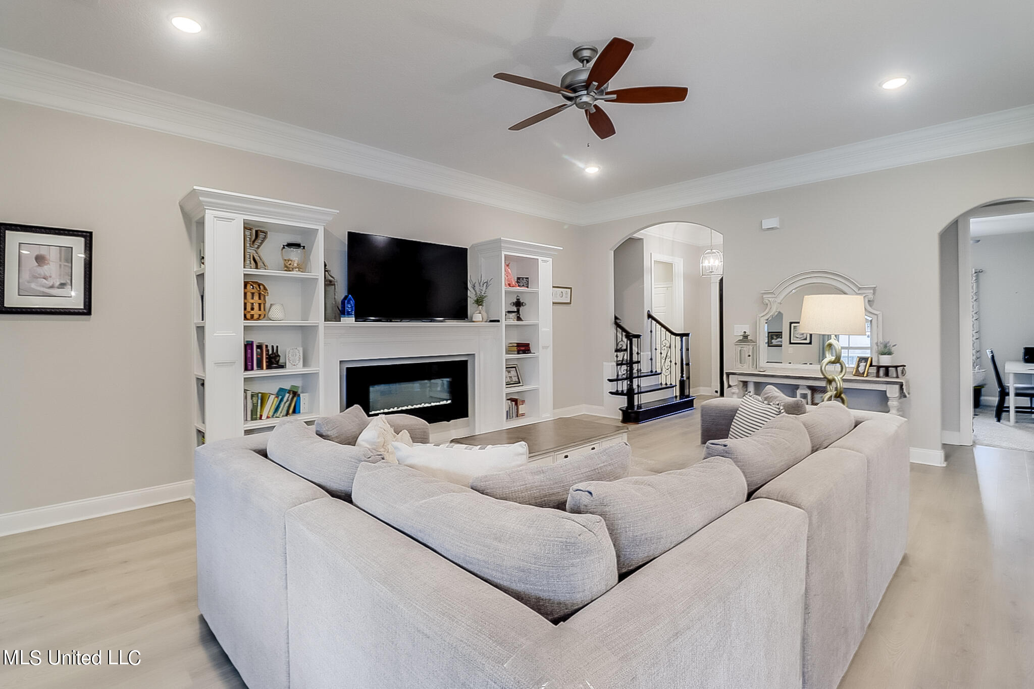 12537 Alphabet Road Property Photo 4