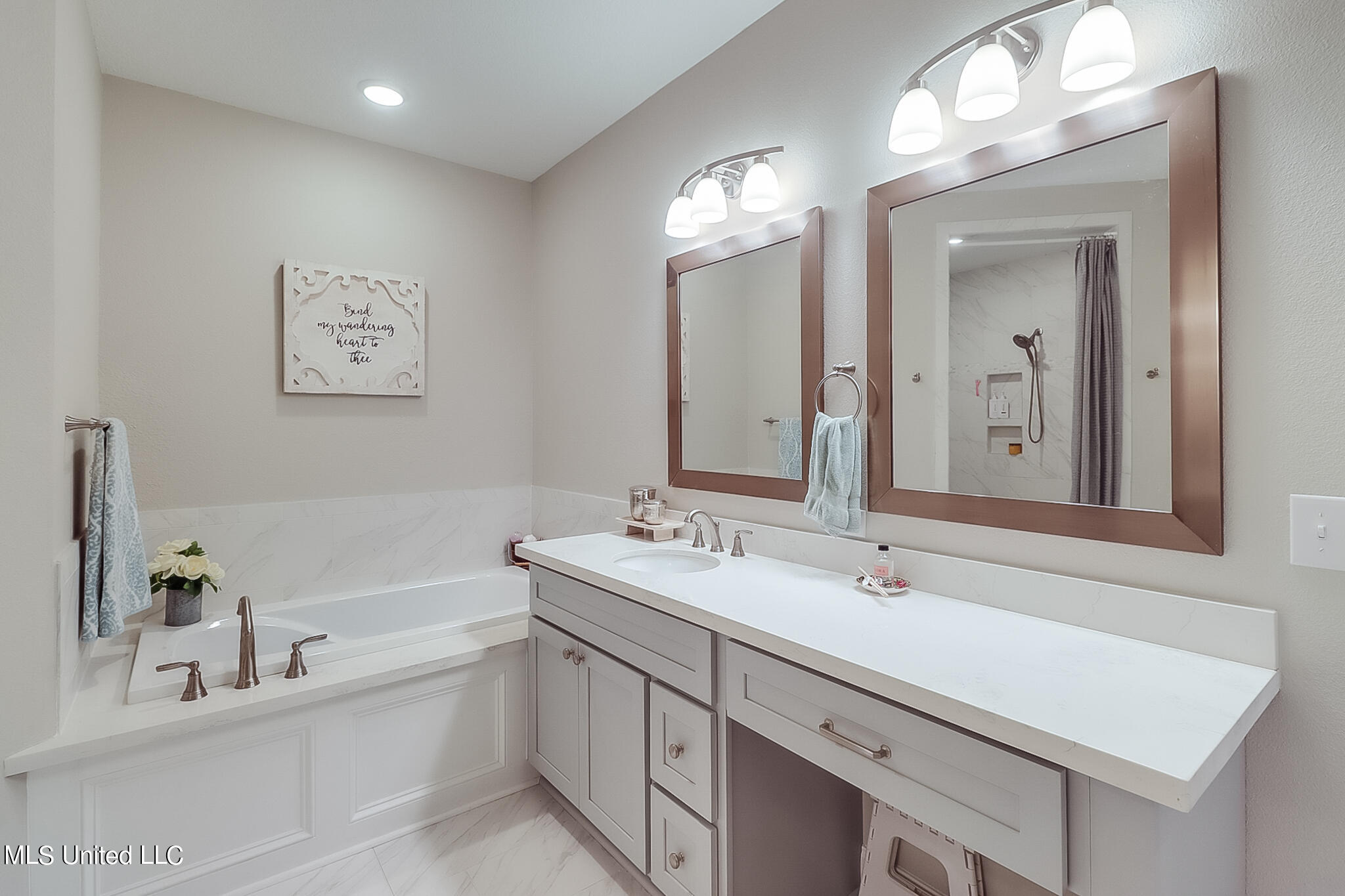 12537 Alphabet Road Property Photo 14