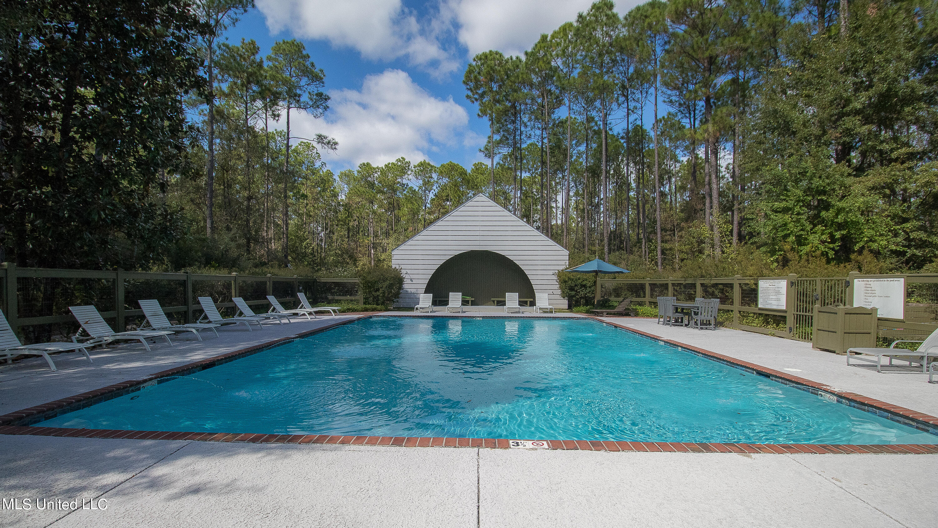 12537 Alphabet Road Property Photo 44