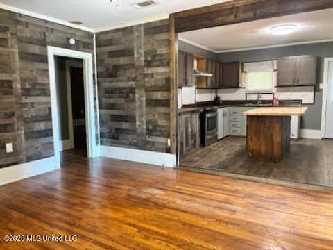 107 W Durr Avenue Property Photo 11