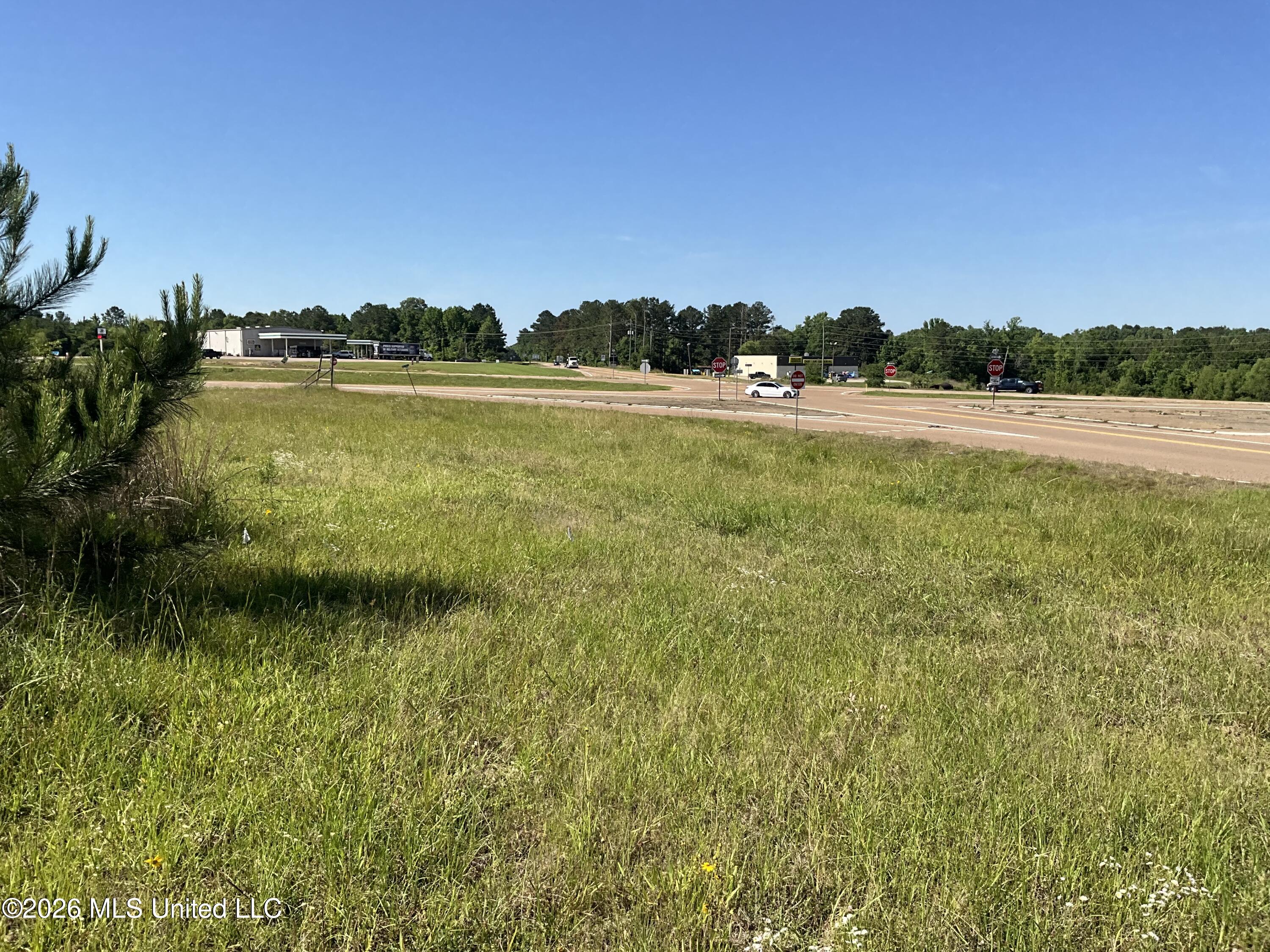 100 N Ms-33 Highway Property Photo 5