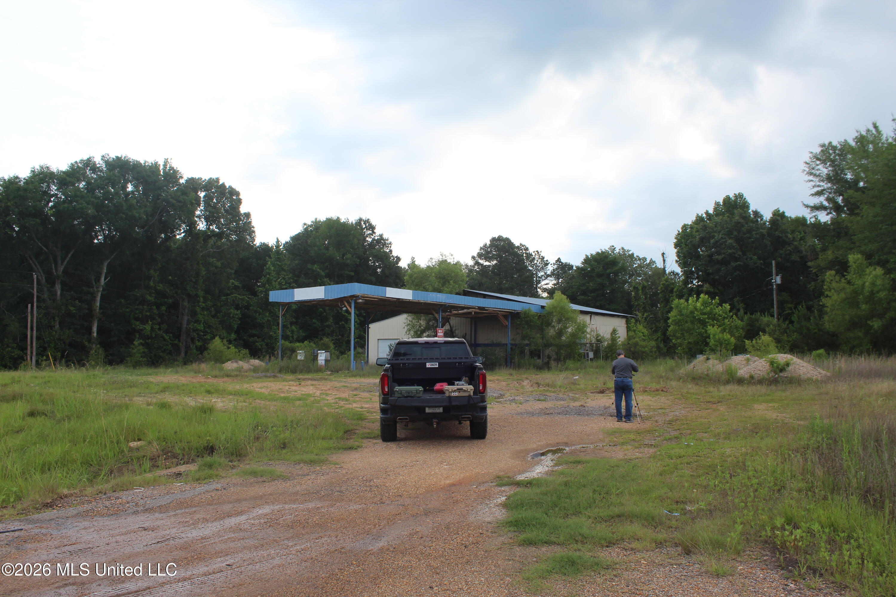 100 N Ms-33 Highway Property Photo 12