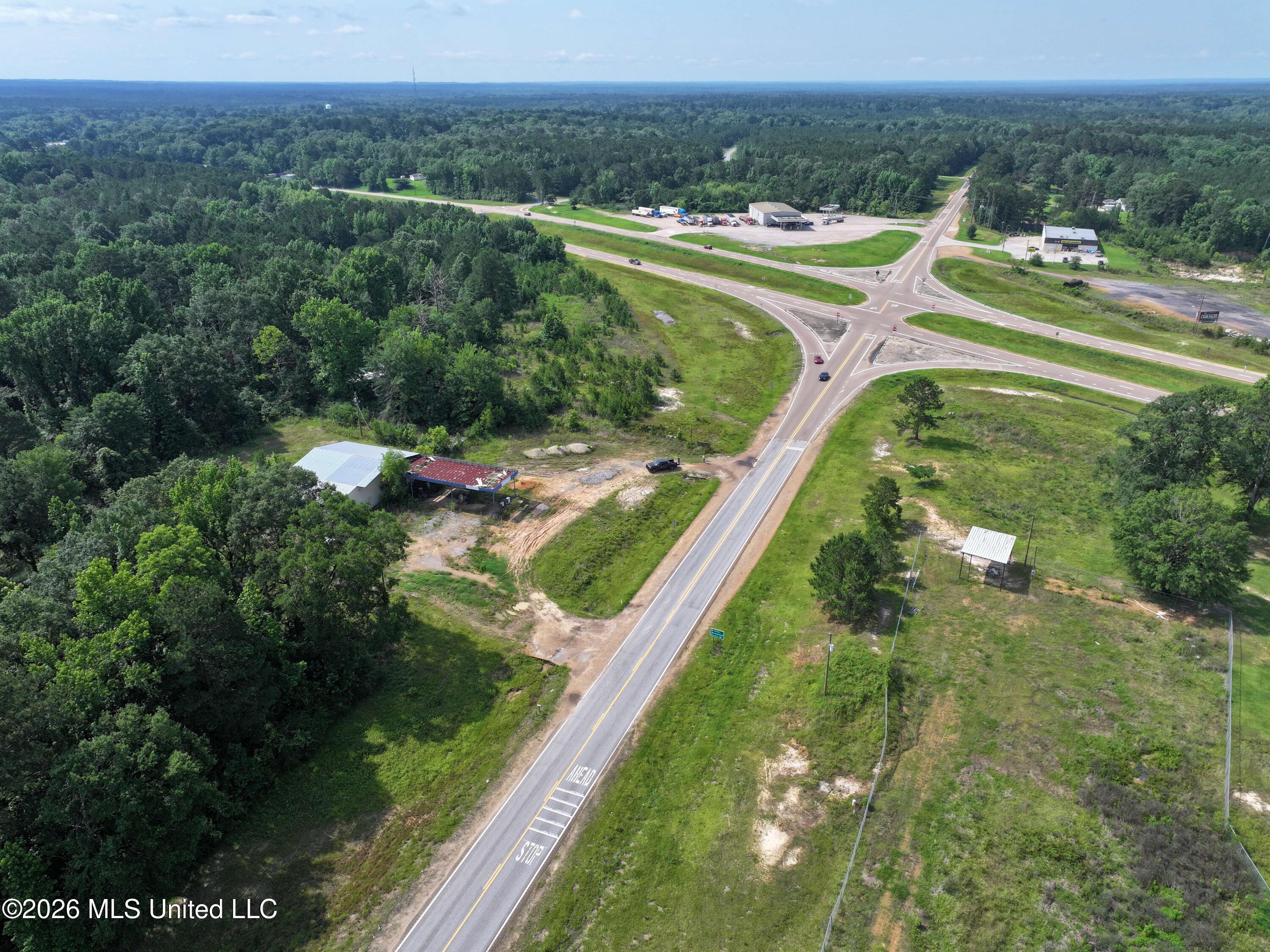 100 N Ms-33 Highway Property Photo 17