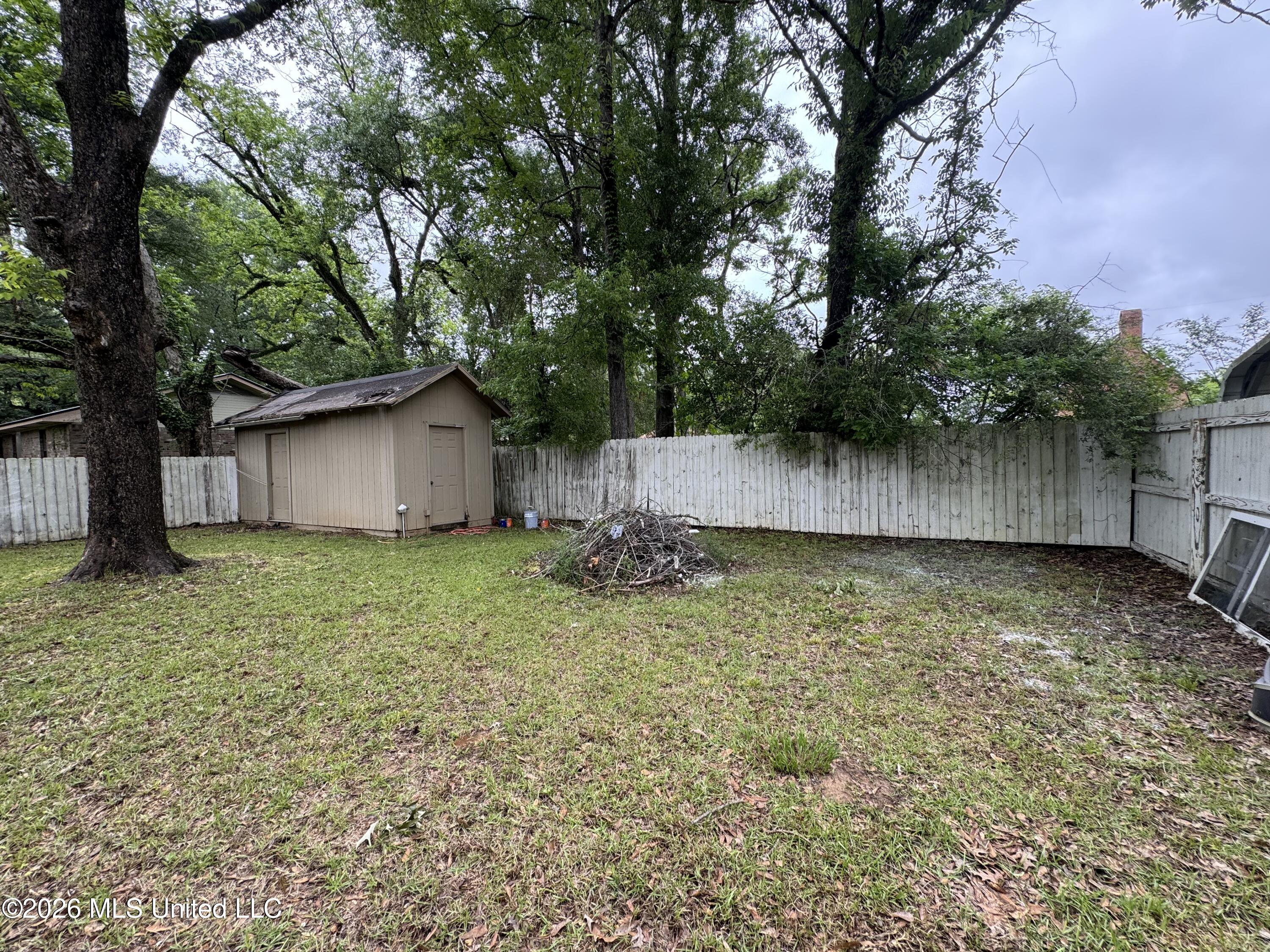 124 S Lafayette Street Property Photo 15