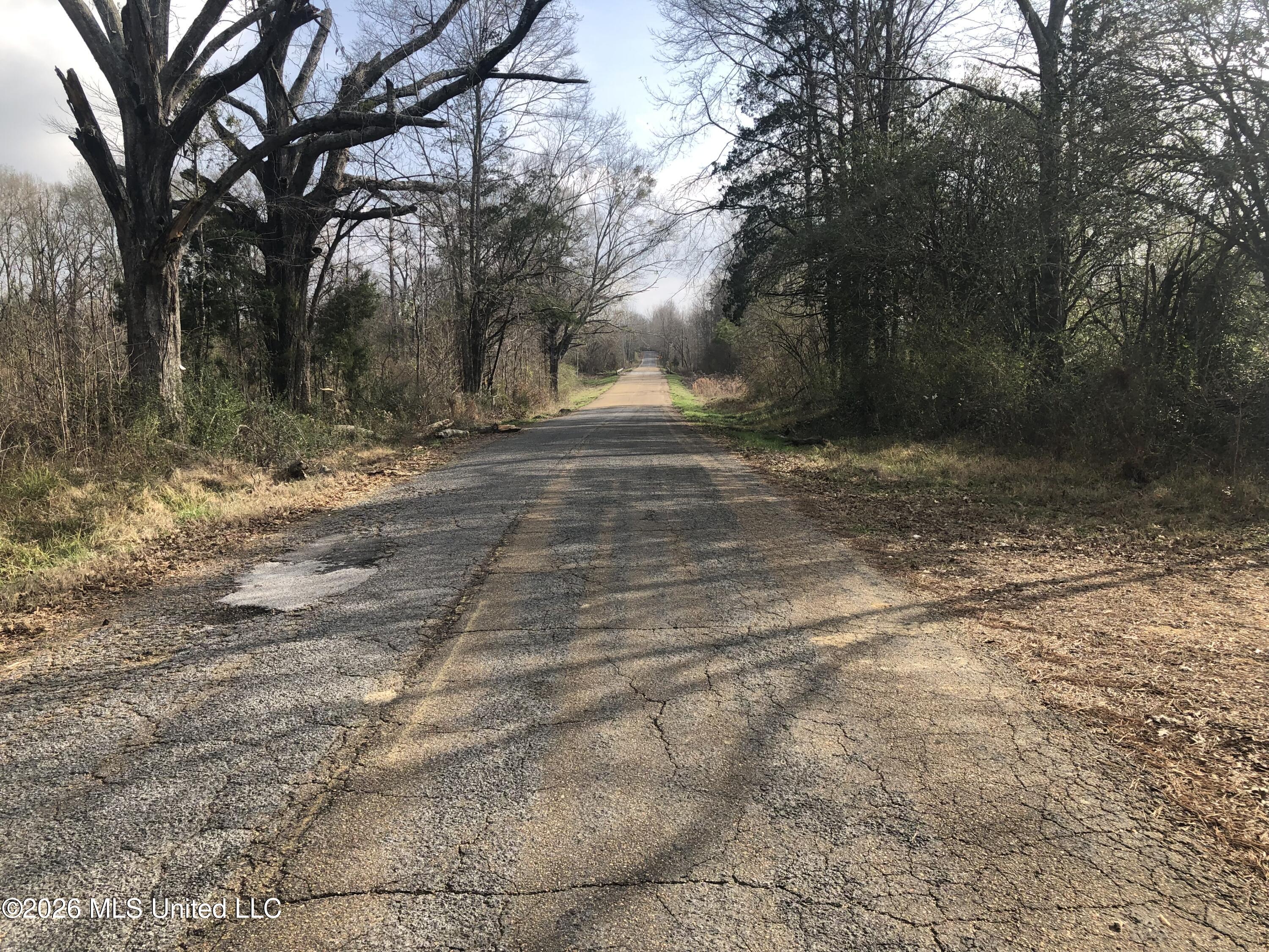 Tommy Ford Road Property Photo 5