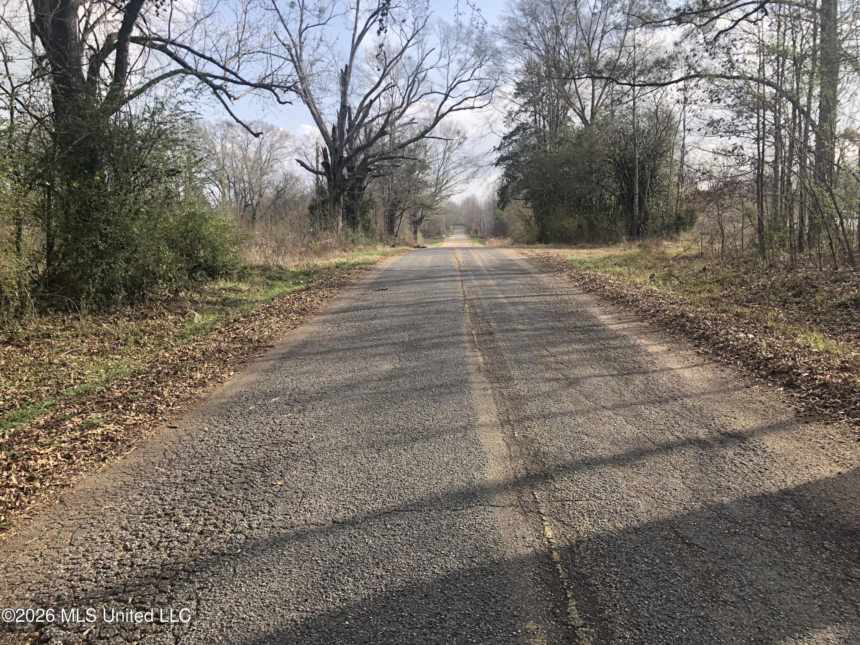 Tommy Ford Road Property Photo 8