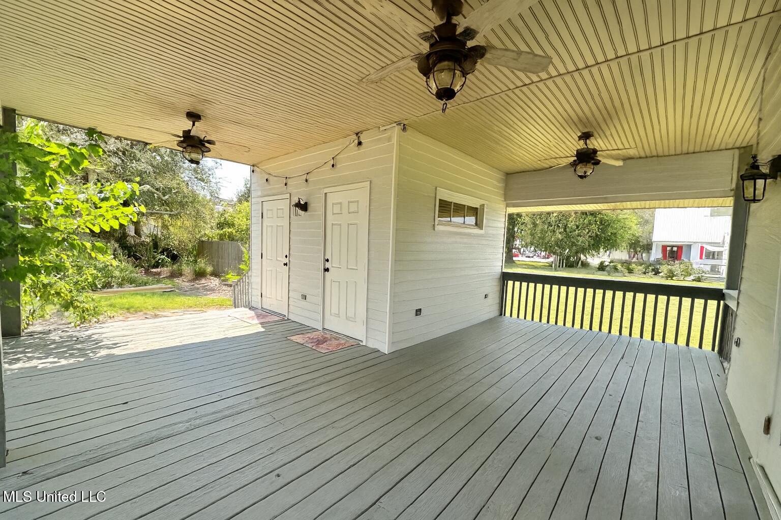 136 Main Street Property Photo 6