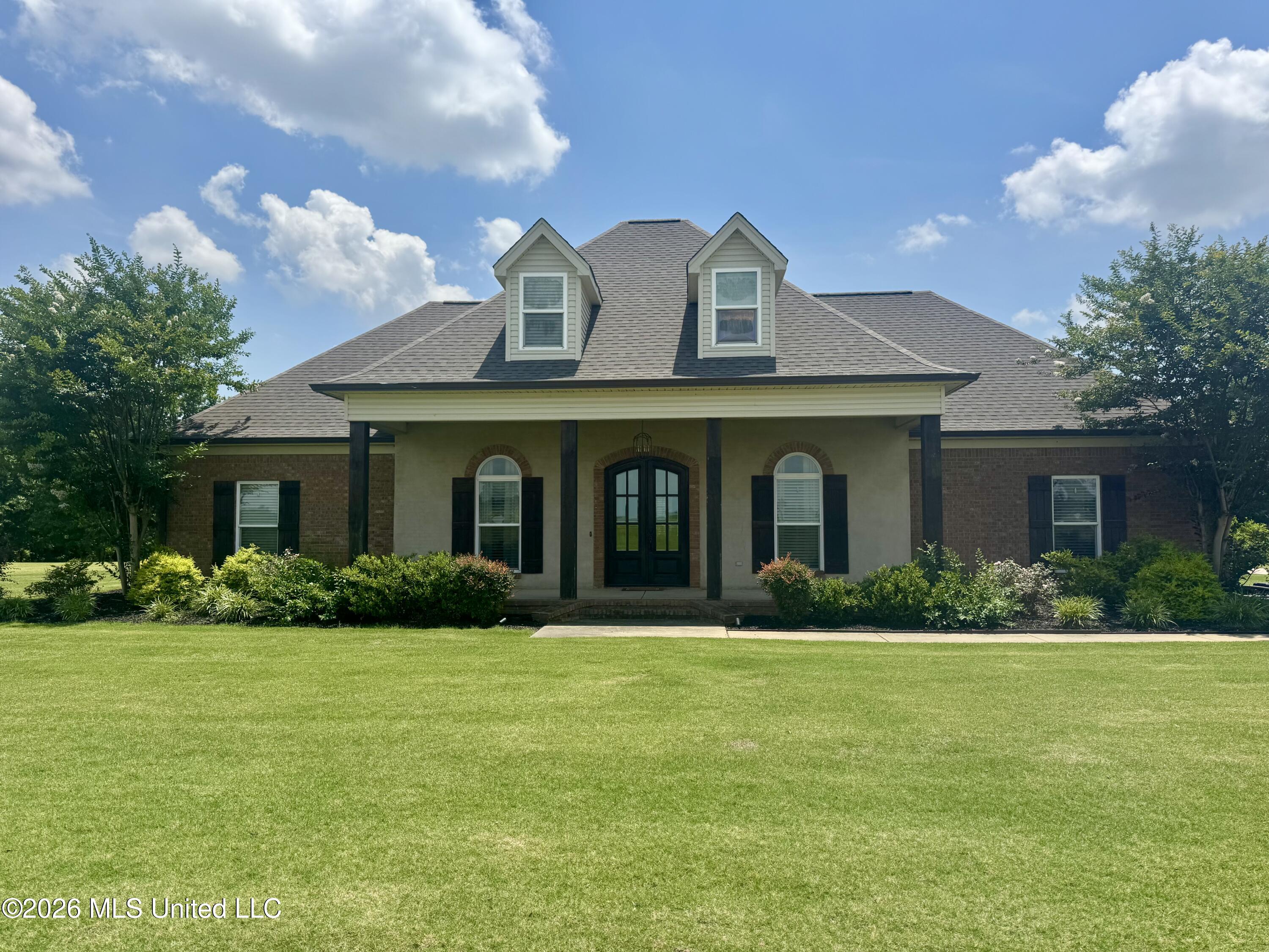710 Diamond Ridge Road Property Photo 1