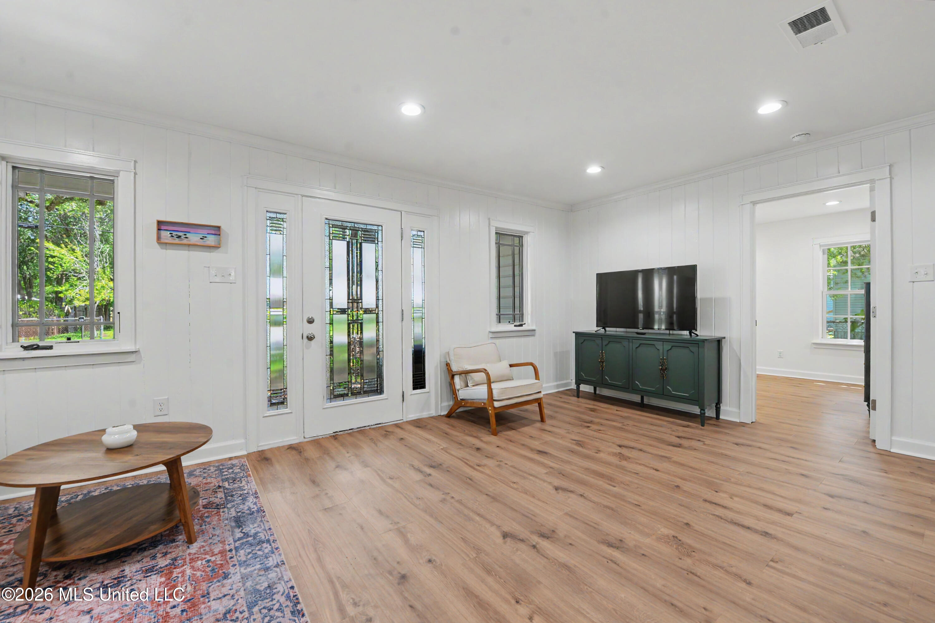 426 Demontluzin Avenue Property Photo 4