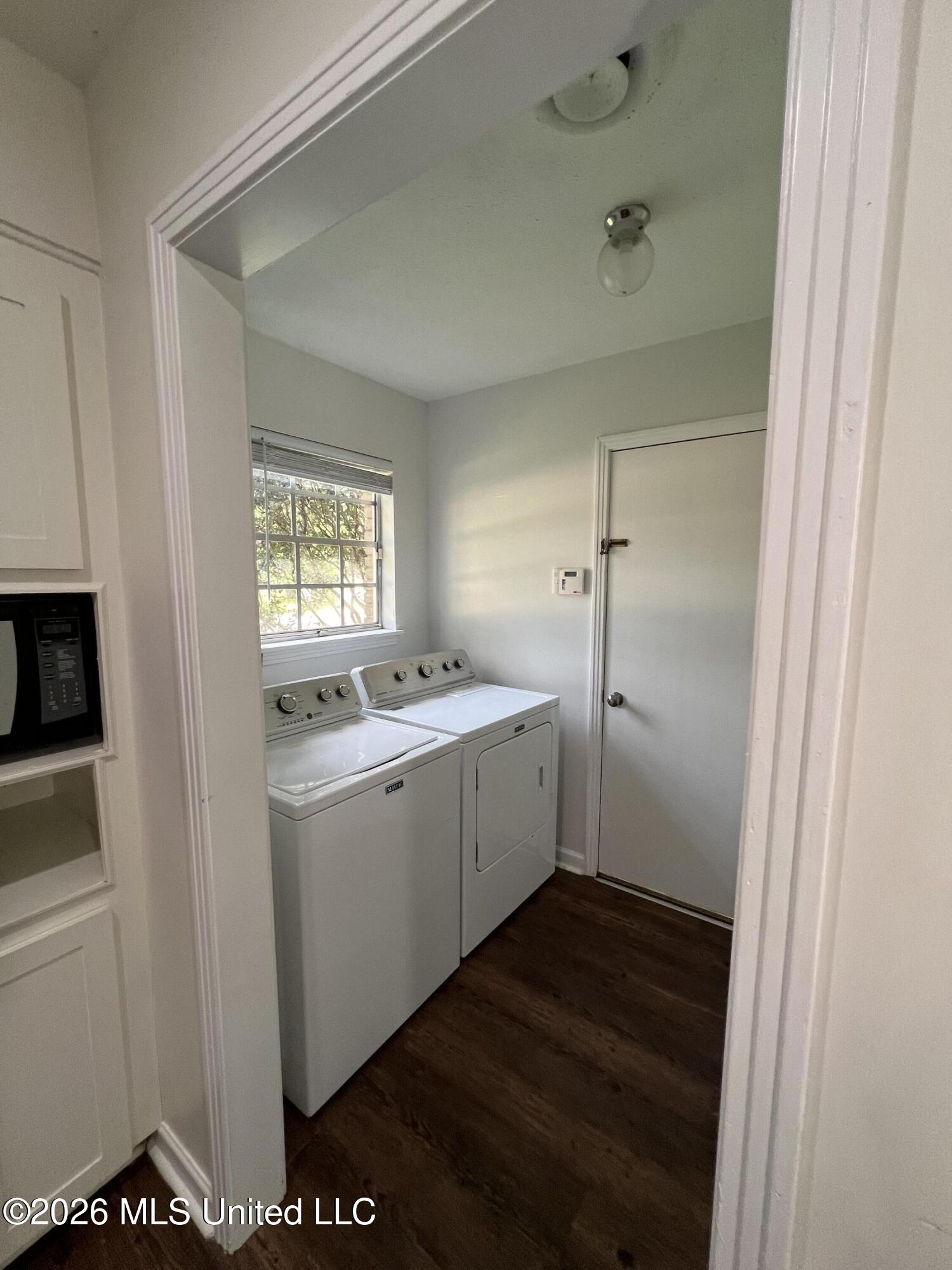 5230 Ridgewood Road Property Photo 6