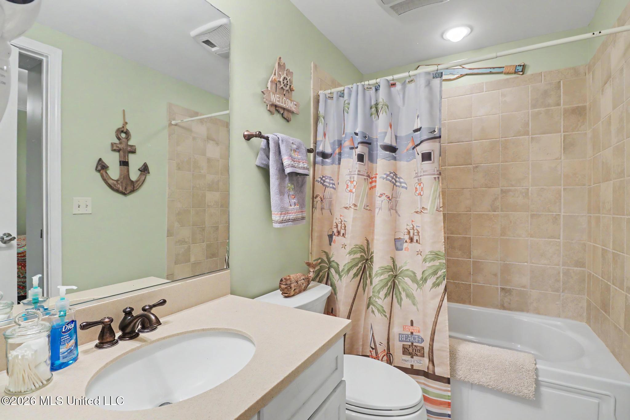 1200 Beach Drive Property Photo 12