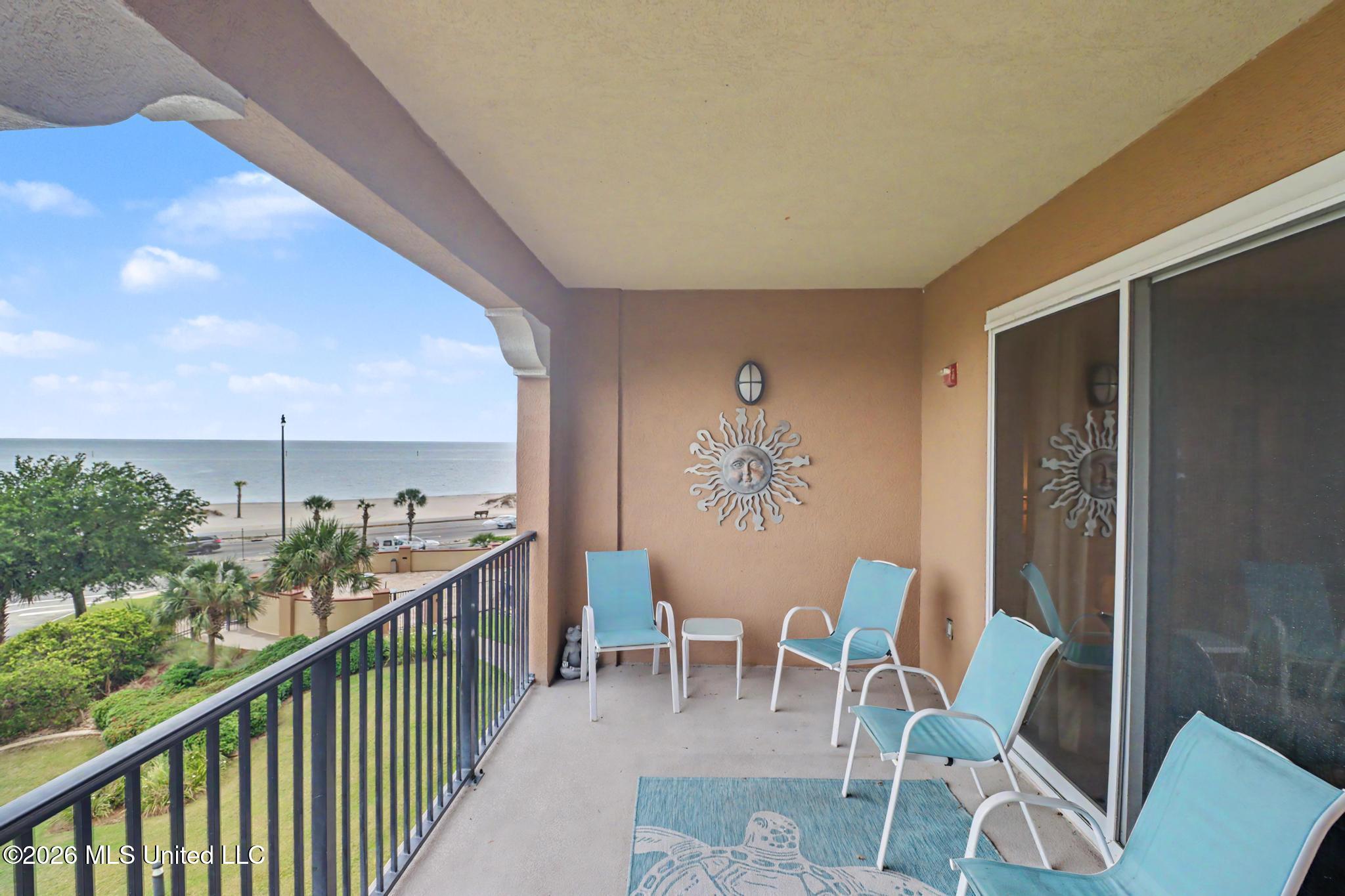 1200 Beach Drive Property Photo 23