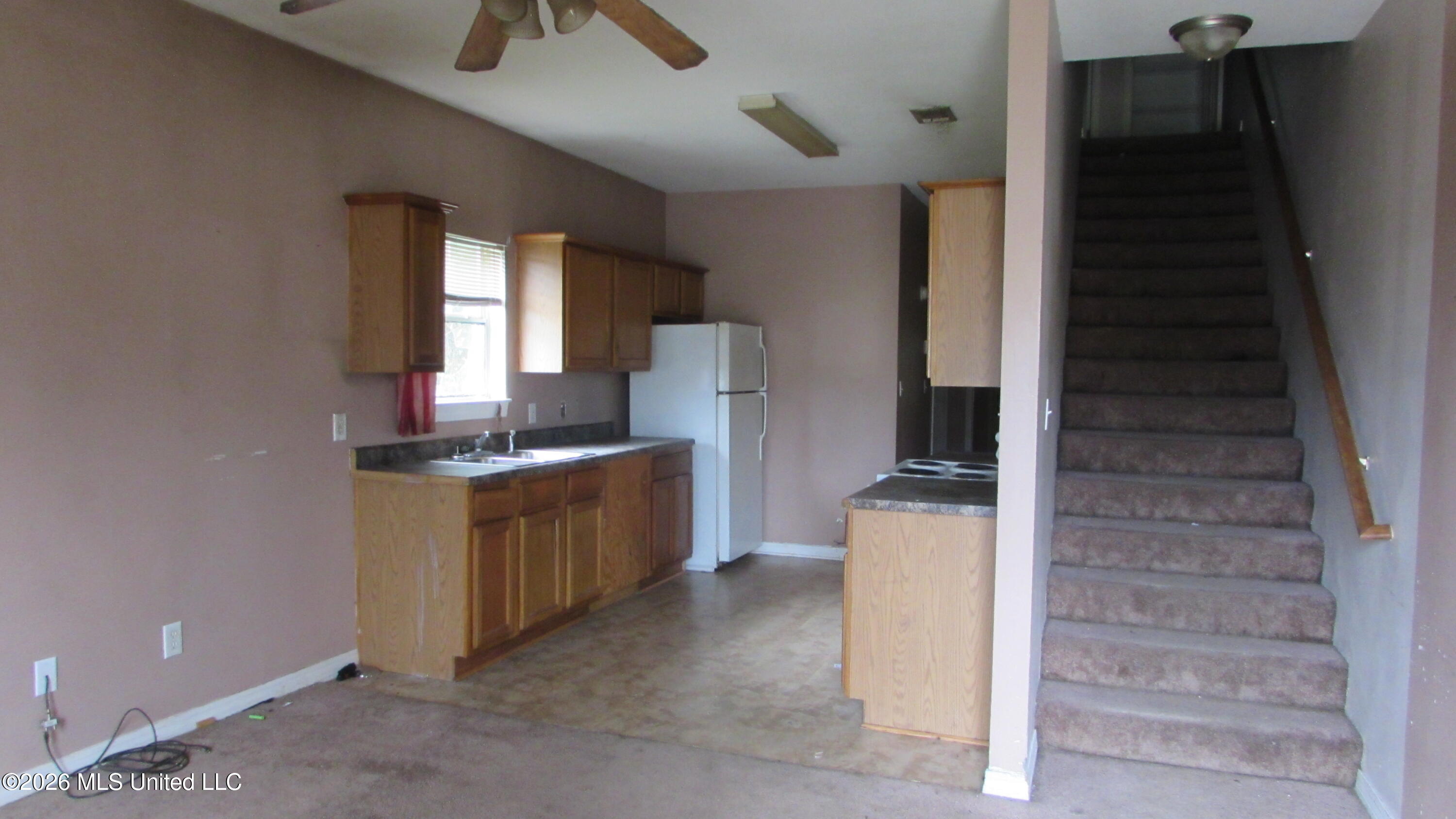 5373 Quail Creek Circle Property Photo 2