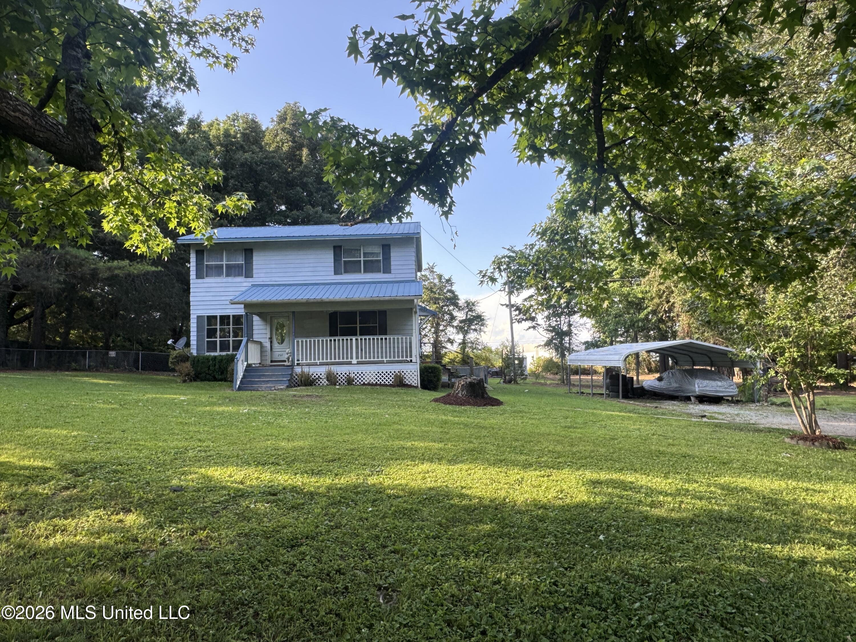 207 Forest Hill Road Property Photo 4