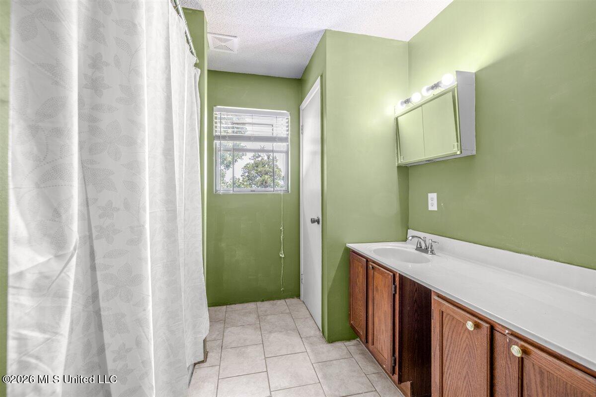 207 Forest Hill Road Property Photo 37