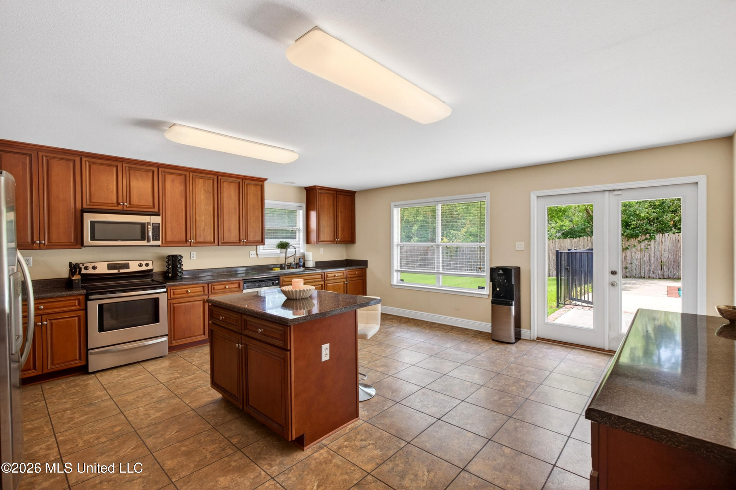 10331 Maple Cove Property Photo 17