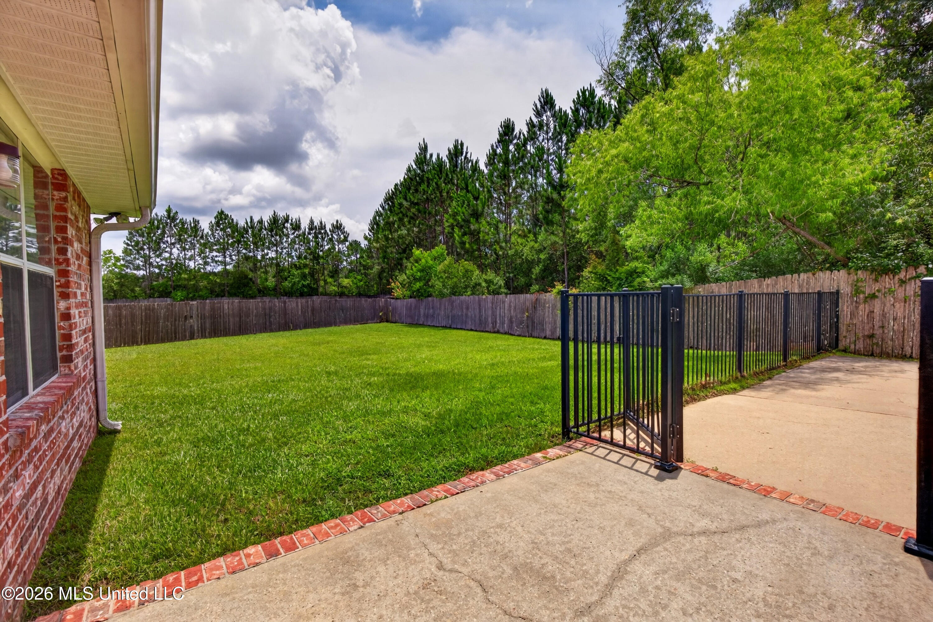 10331 Maple Cove Property Photo 33