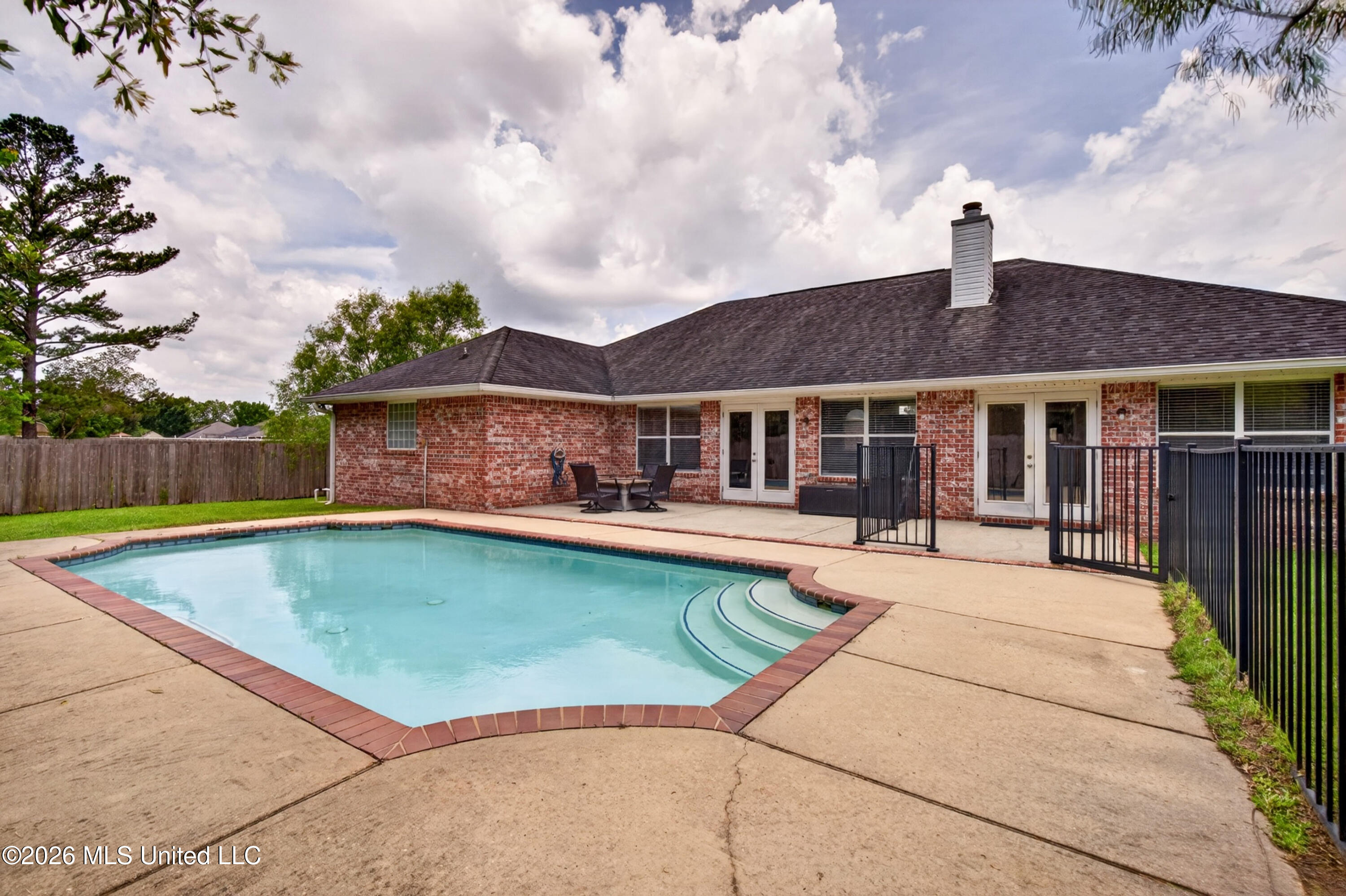 10331 Maple Cove Property Photo 35