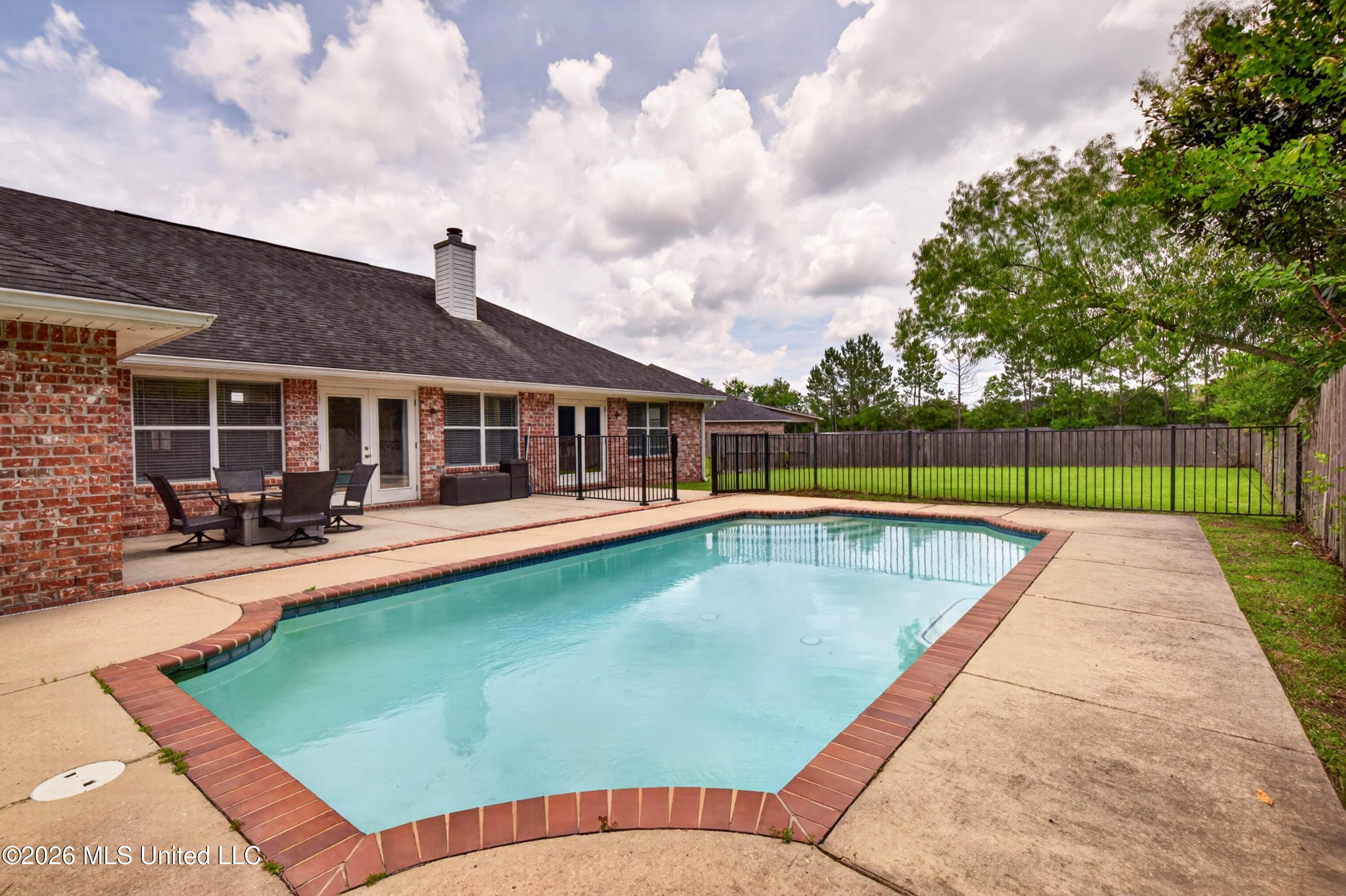 10331 Maple Cove Property Photo 36