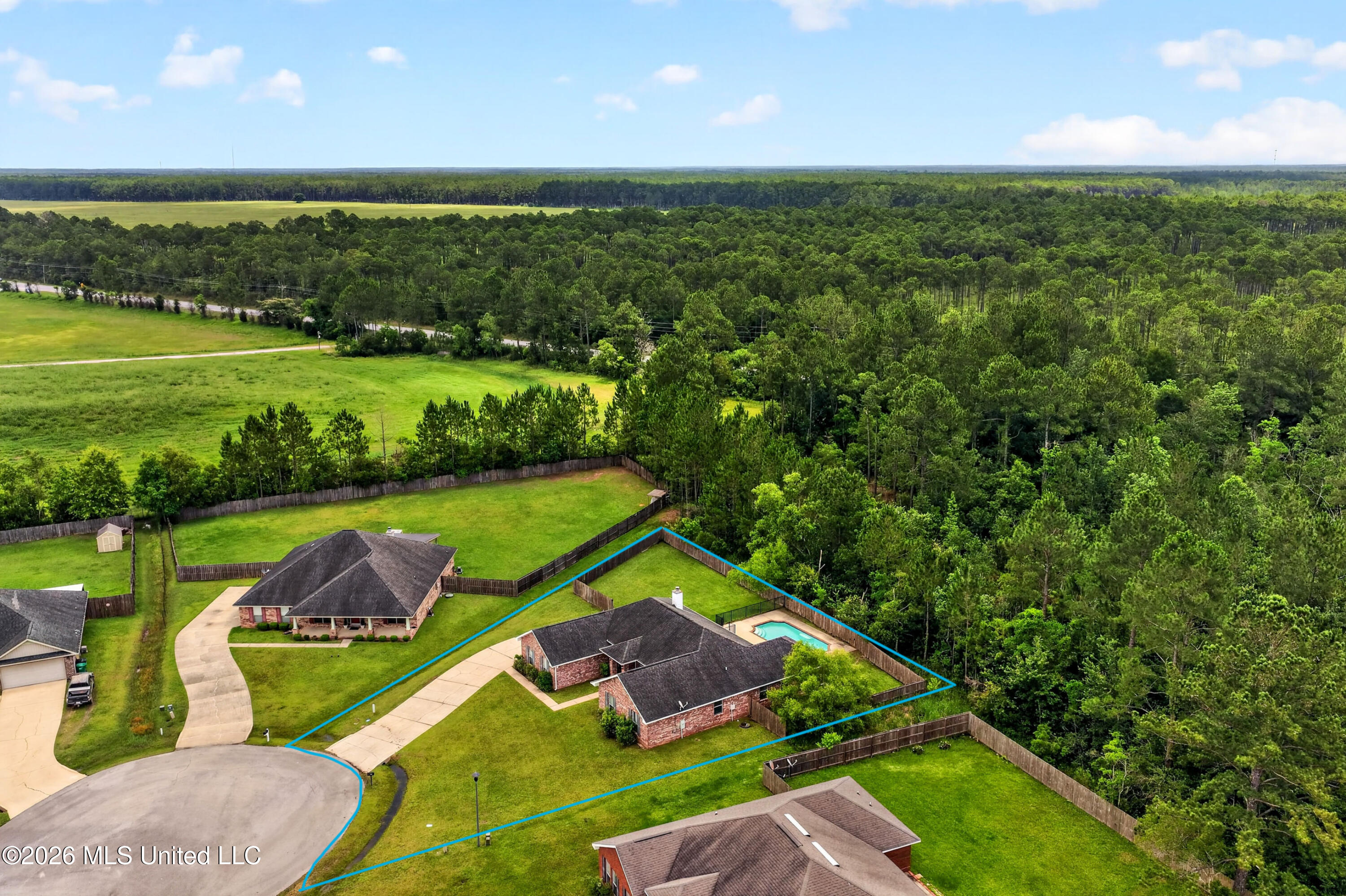 10331 Maple Cove Property Photo 38