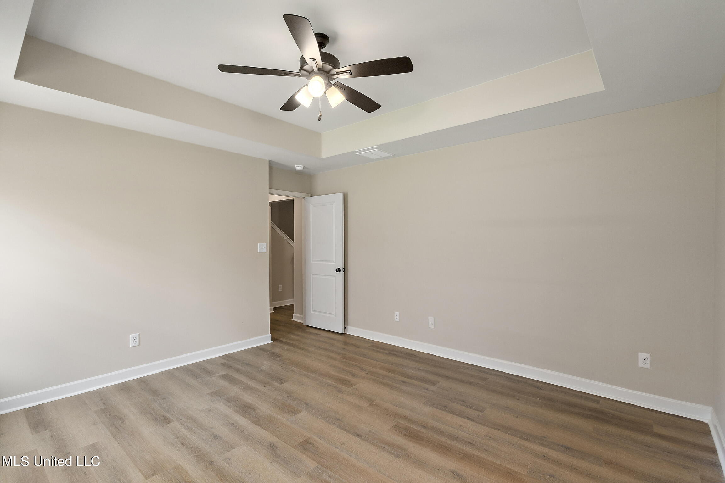6519 Benjamin Cove Property Photo 16
