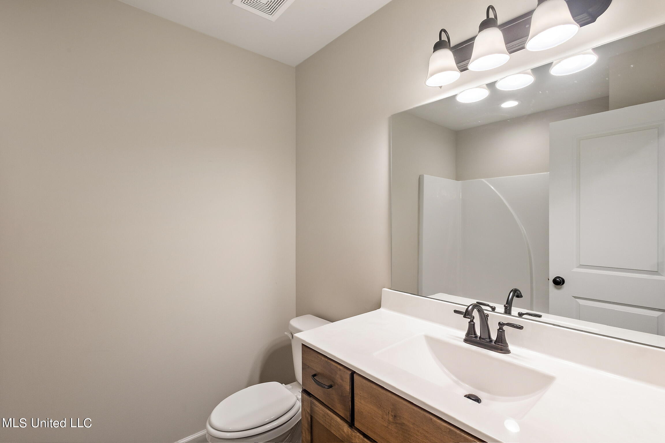 6519 Benjamin Cove Property Photo 22
