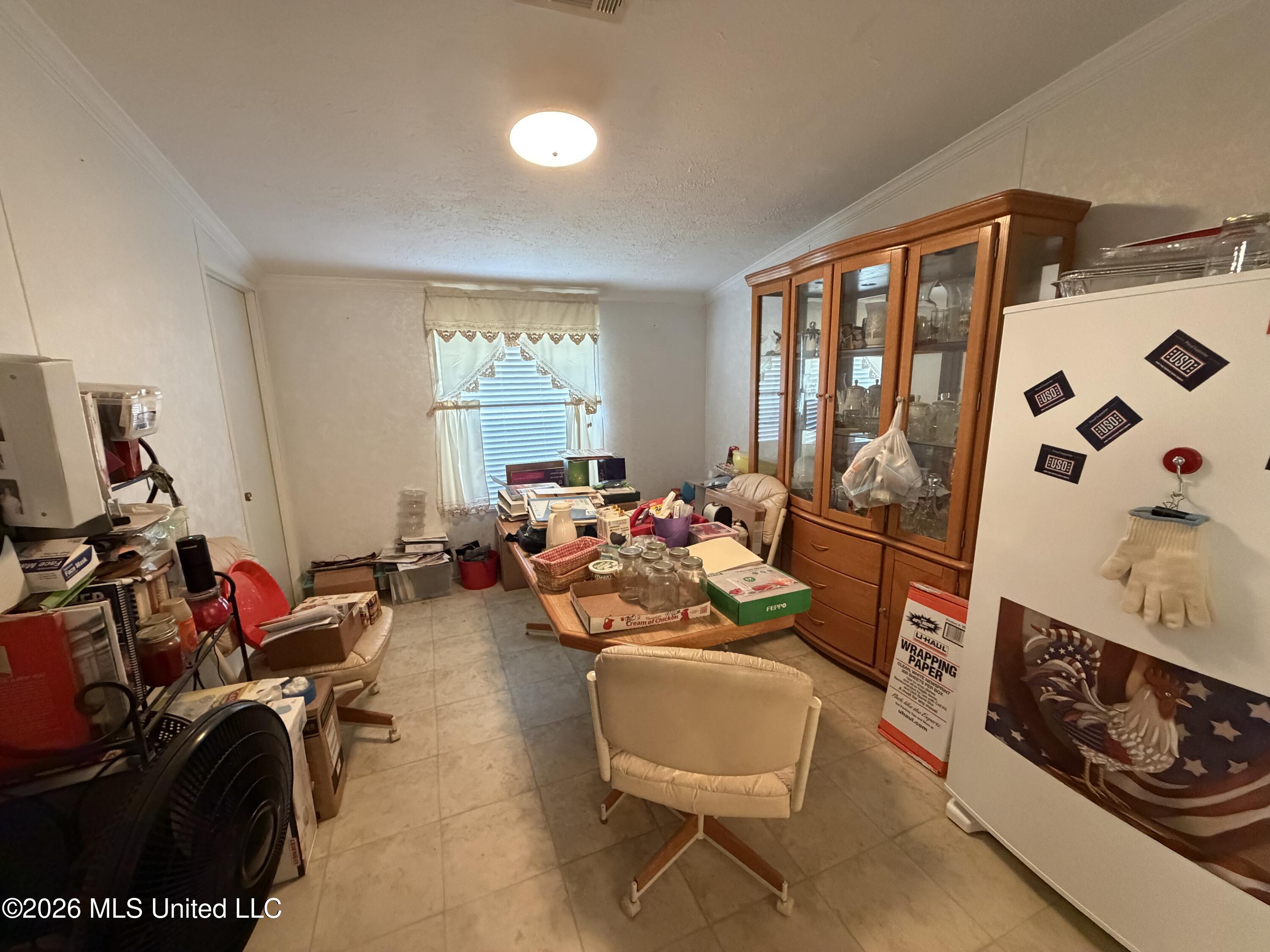 15566 Highway 15 Boulevard Property Photo 3