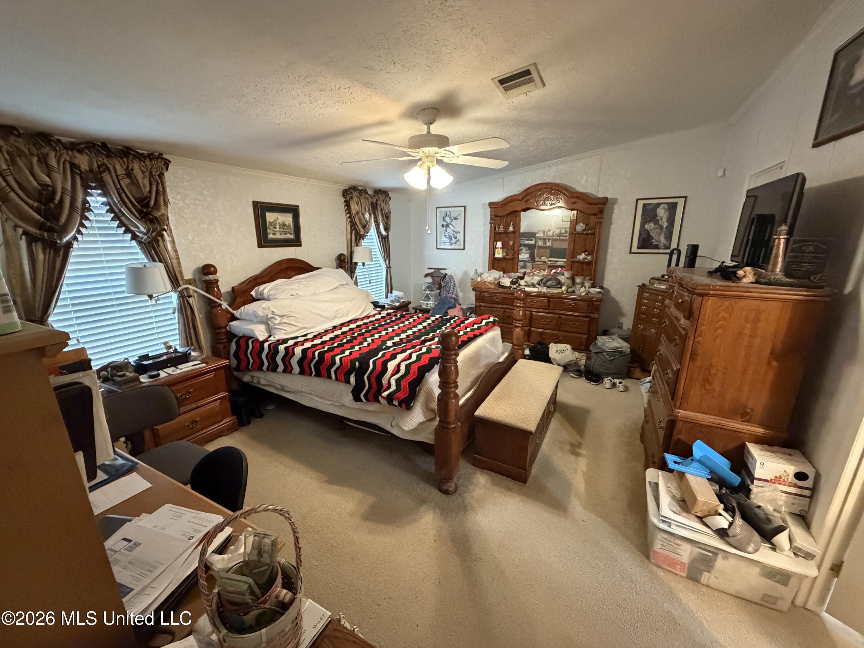 15566 Highway 15 Boulevard Property Photo 7