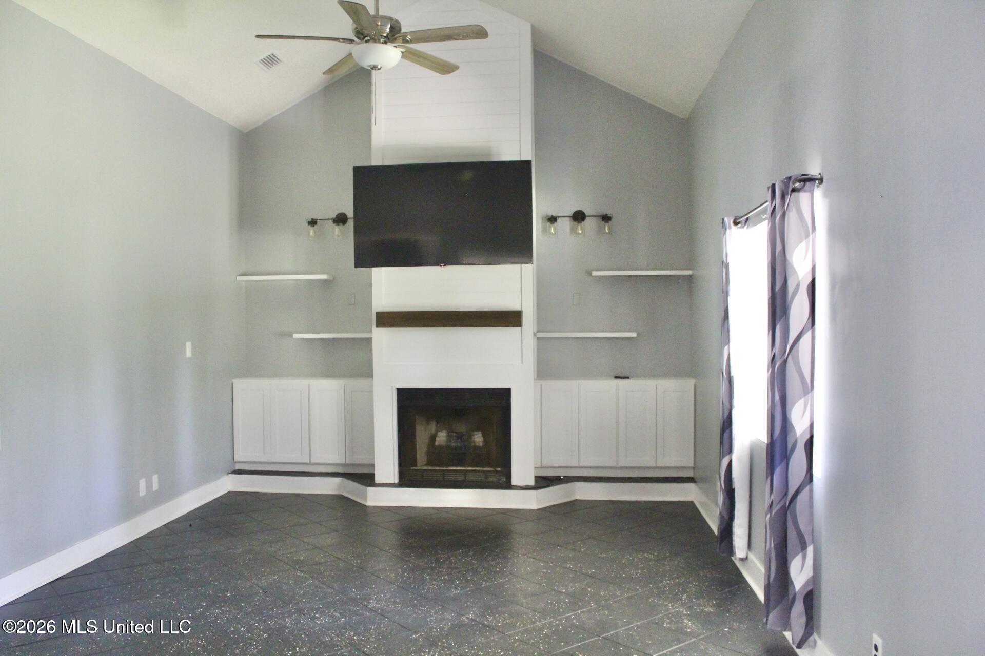10198 Gorenflo Road Property Photo 4