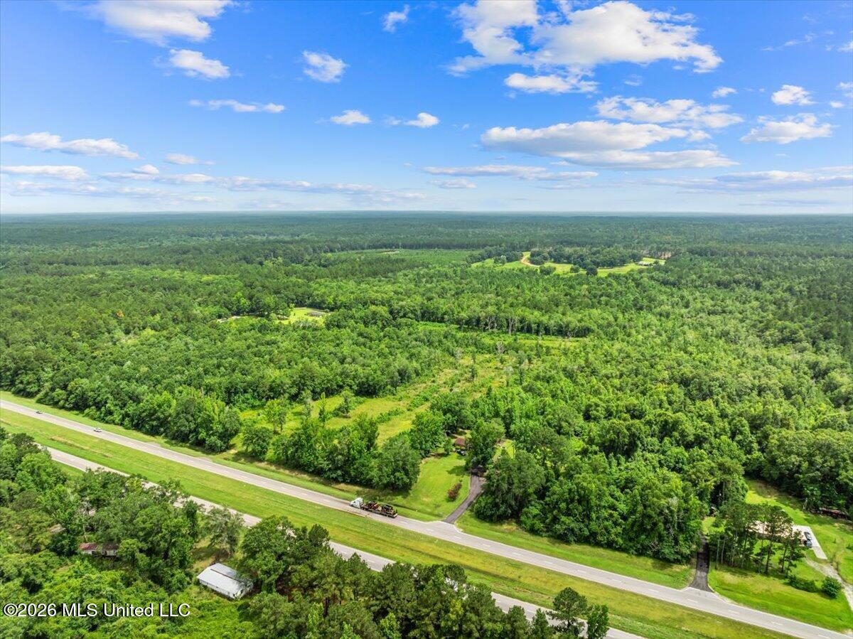 Hwy 98 Highway Property Photo 3