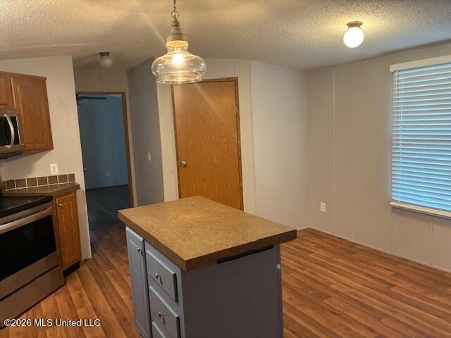 143 Se New River Road Property Photo 3