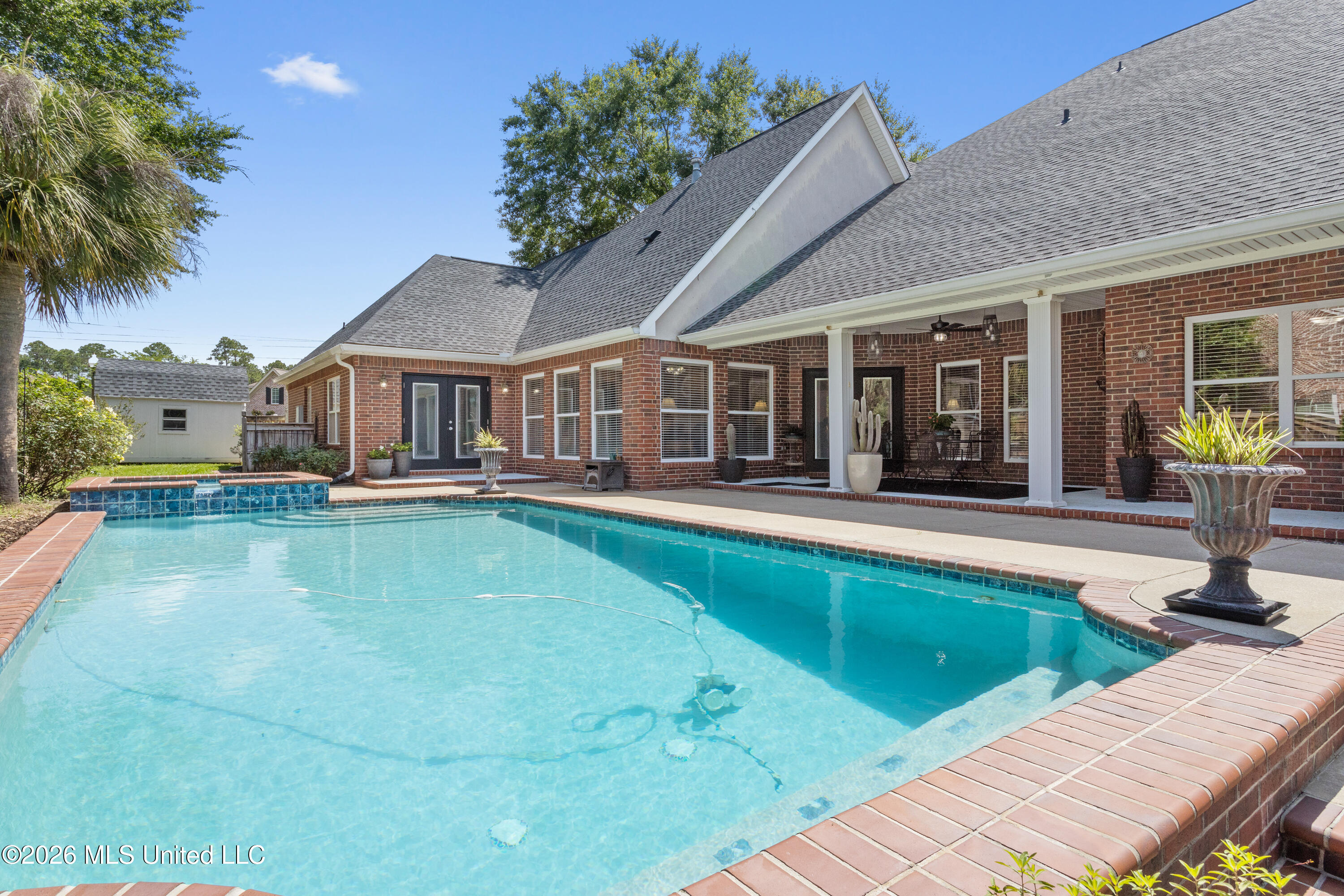 9912 Mockingbird Circle Property Photo 6