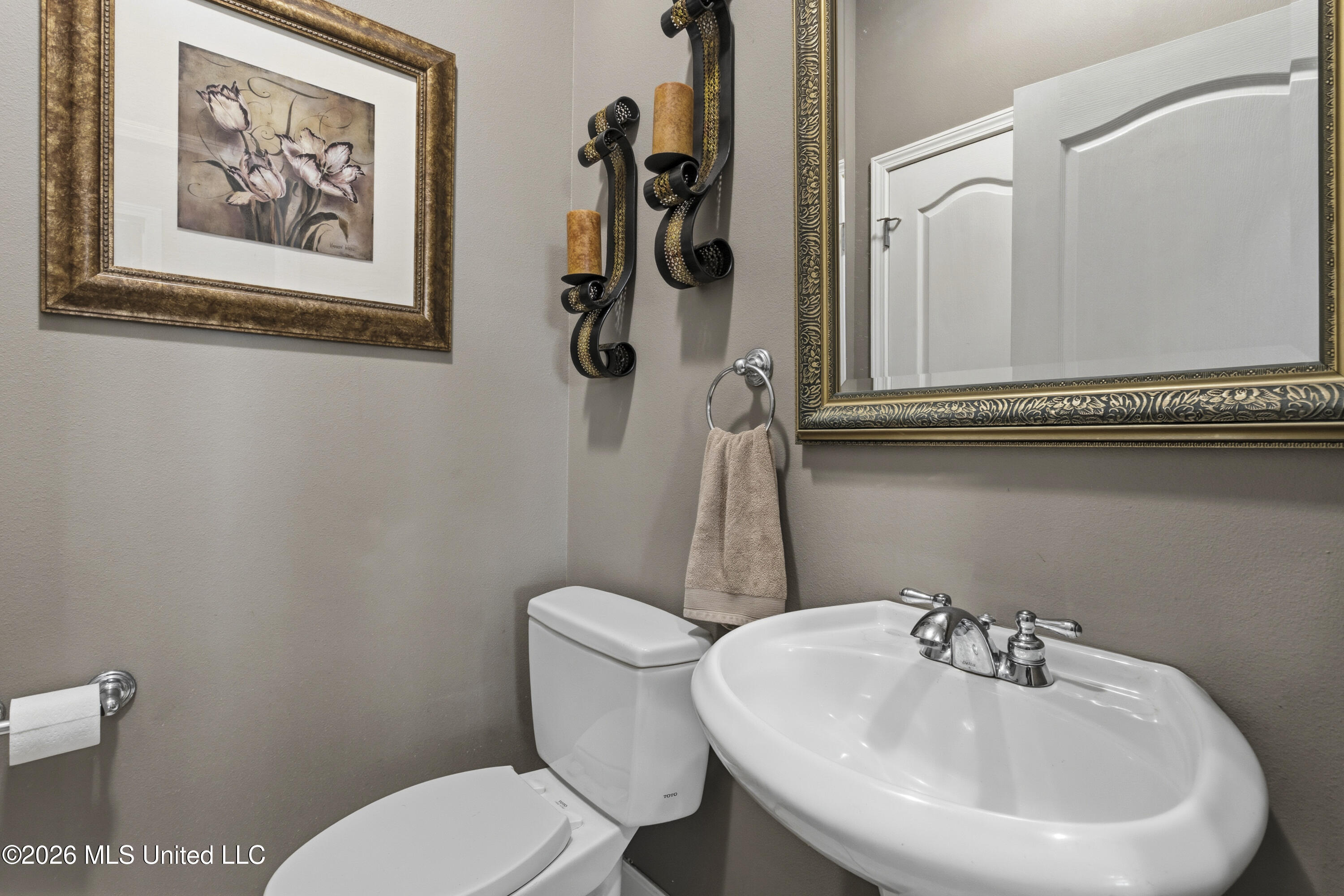 9912 Mockingbird Circle Property Photo 32