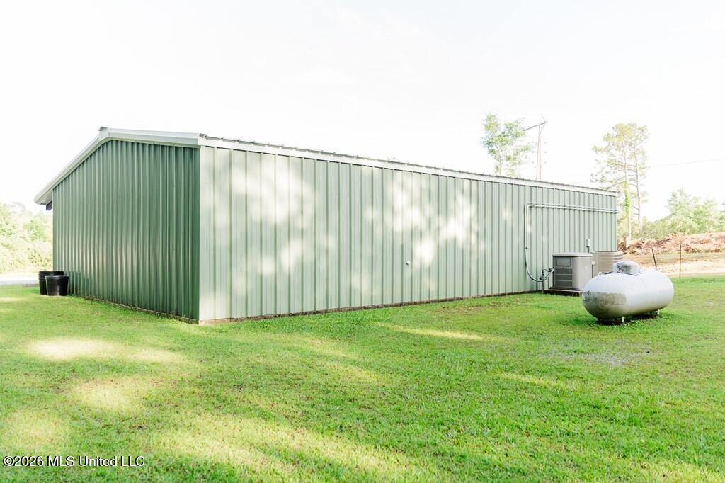 10155 Highway 11 Property Photo 6