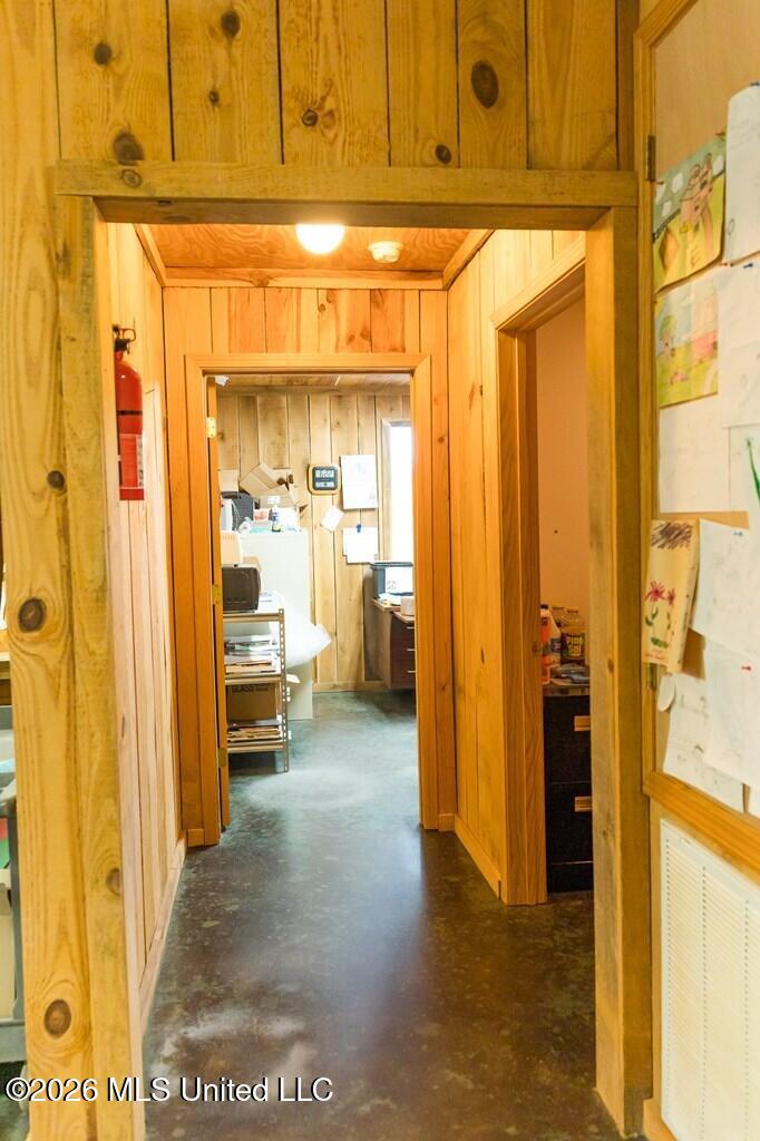 10155 Highway 11 Property Photo 9